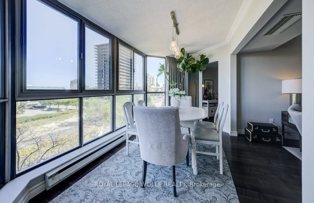 265 Westcourt Place, #505