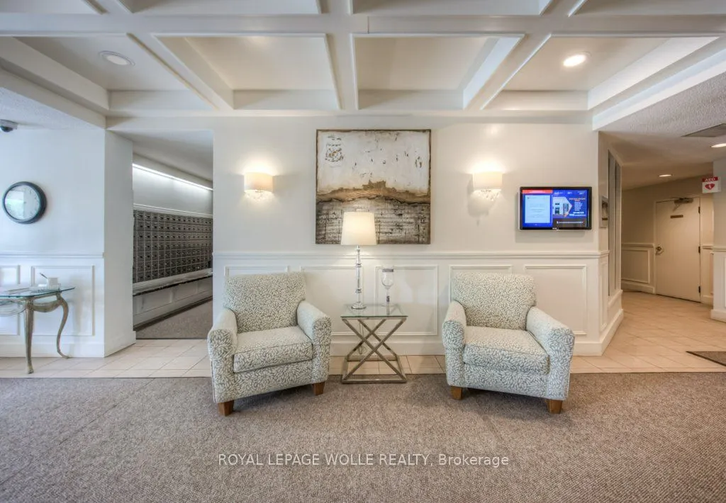 265 Westcourt Place, #505