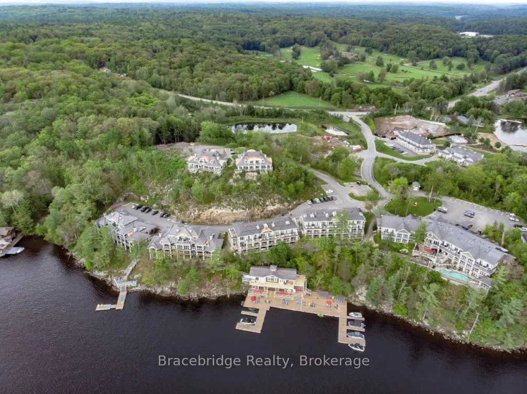 1869 Muskoka 118 Road W, #A102-C2