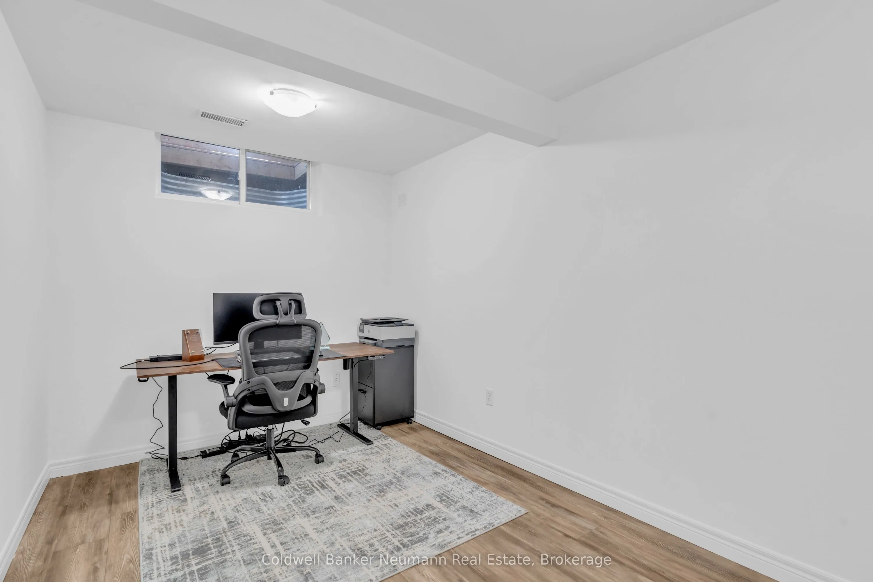 6 Law Drive