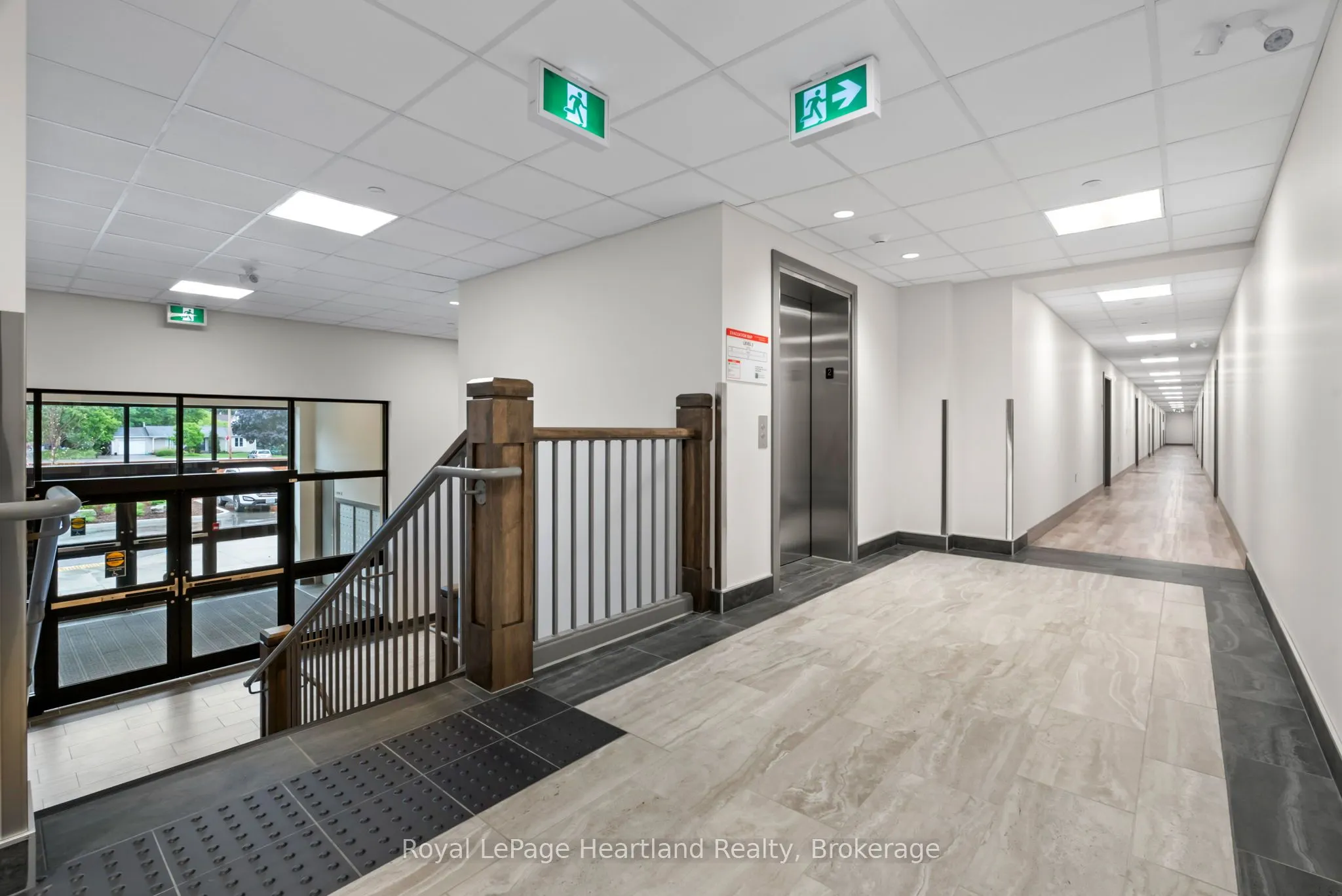 187 VICTORIA Street W, #106