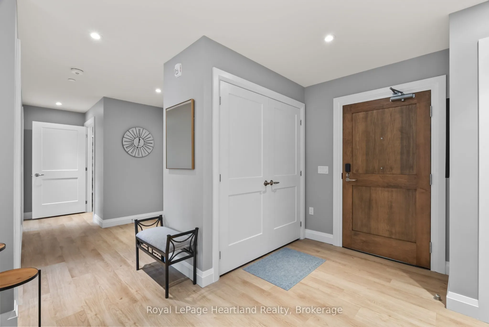 187 VICTORIA Street W, #406