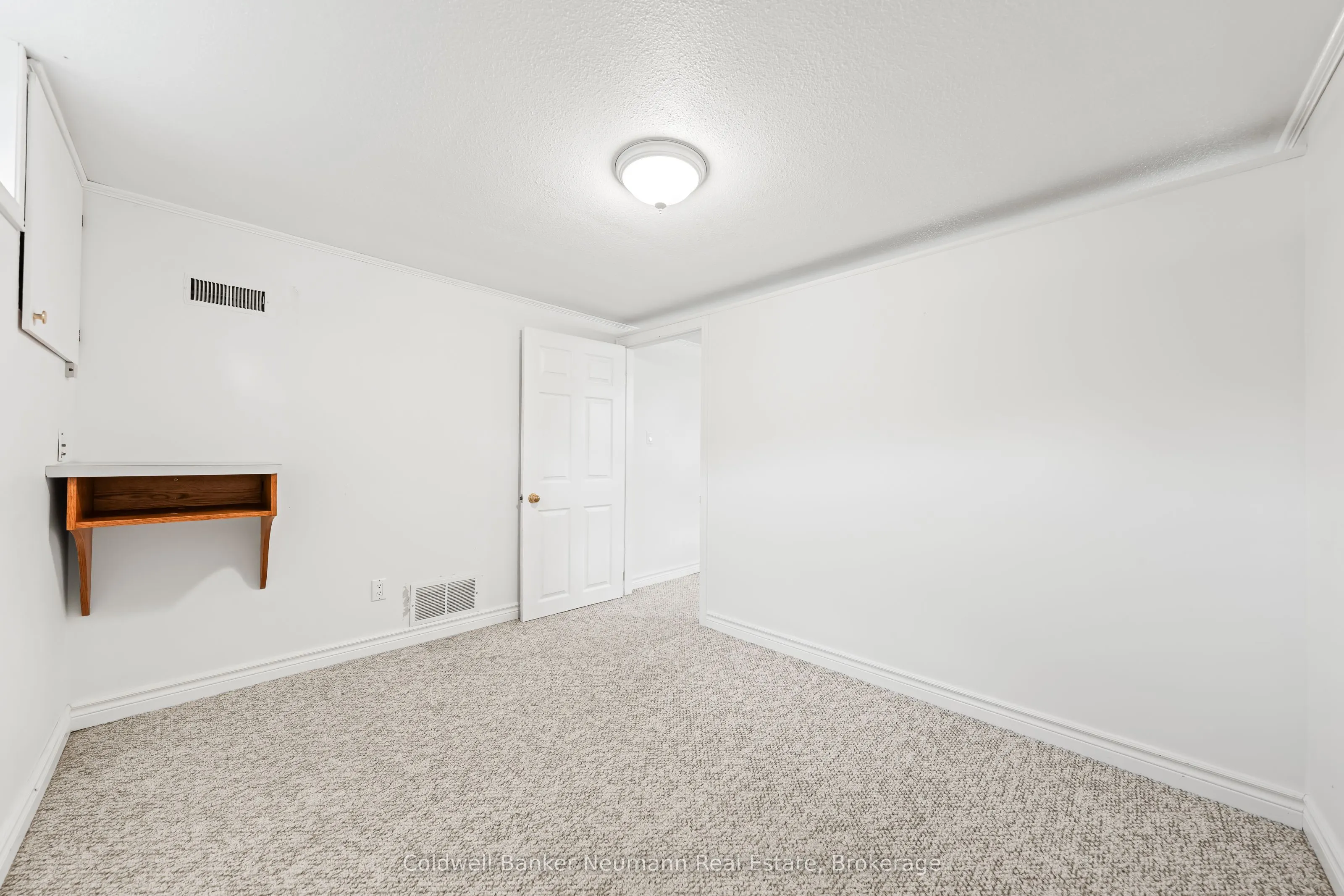 23 Sunnylea Crescent