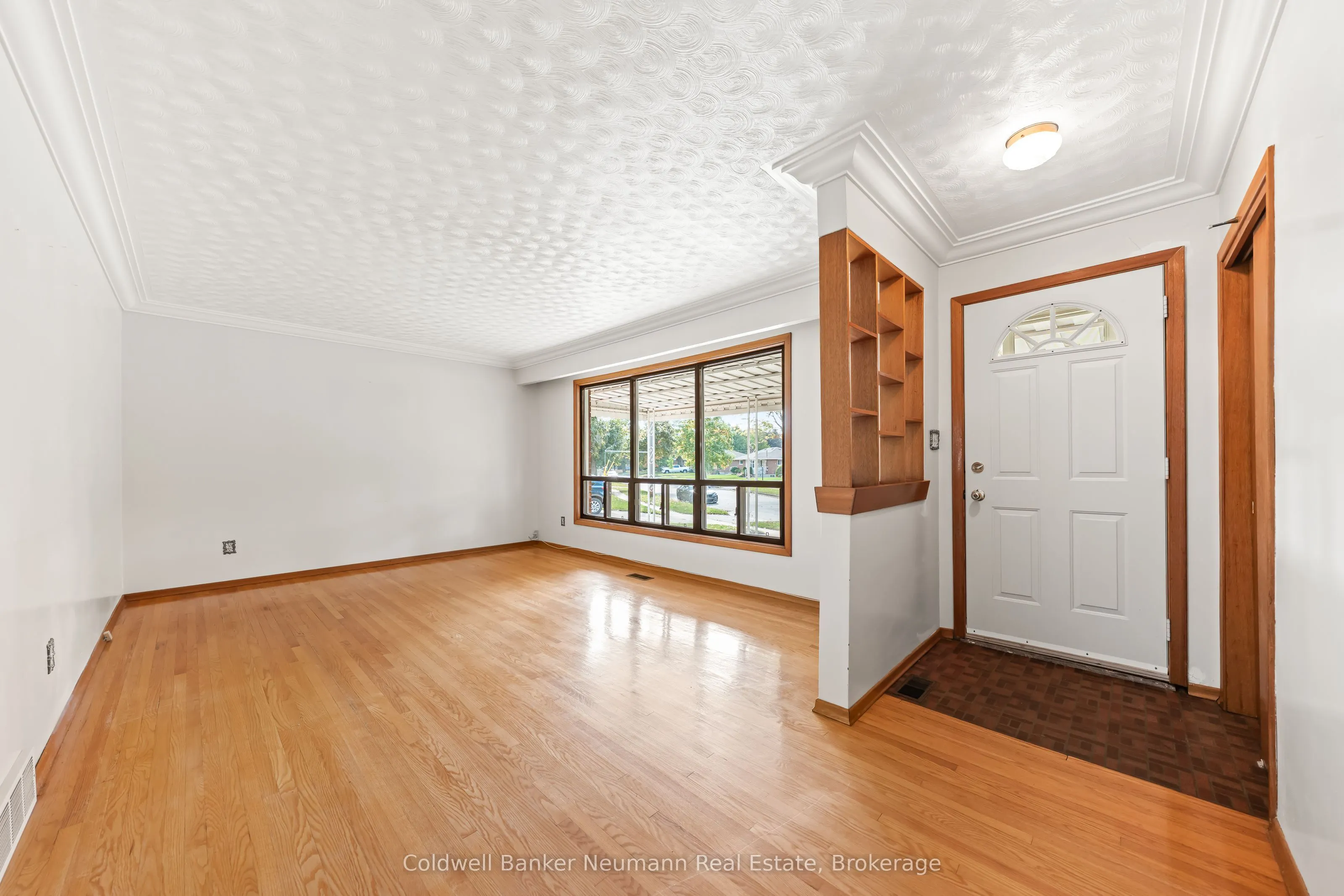 23 Sunnylea Crescent