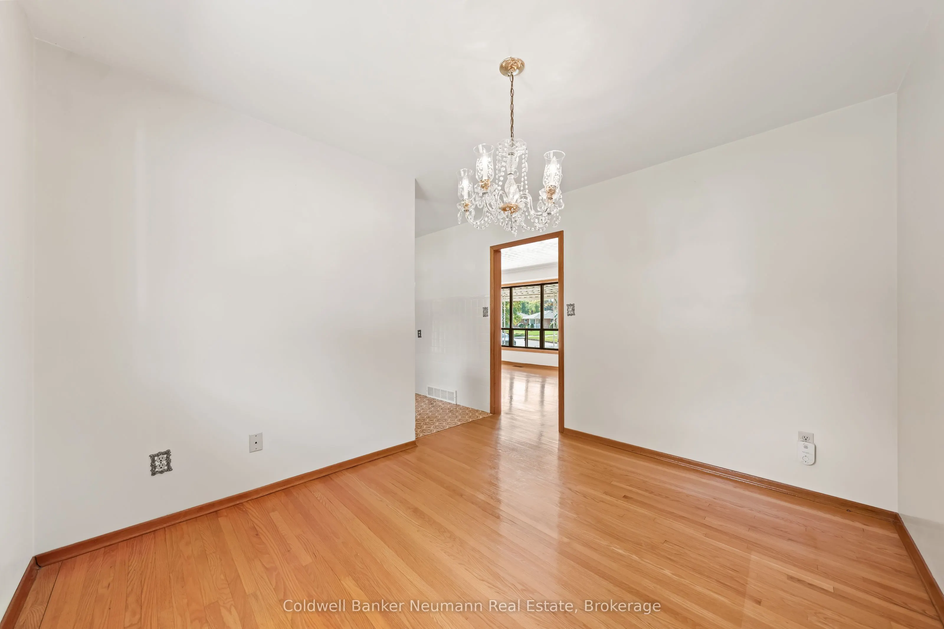23 Sunnylea Crescent