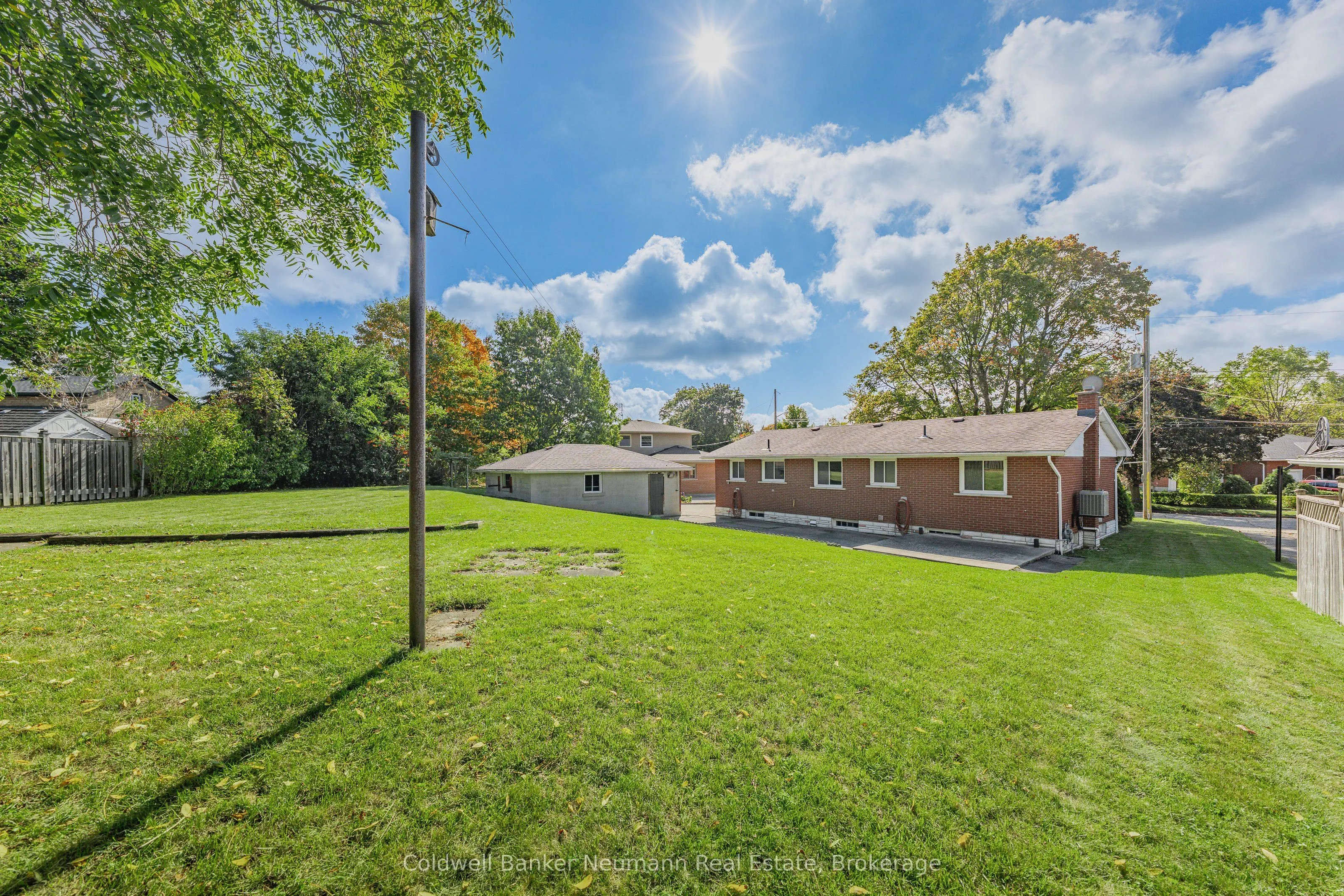 23 Sunnylea Crescent