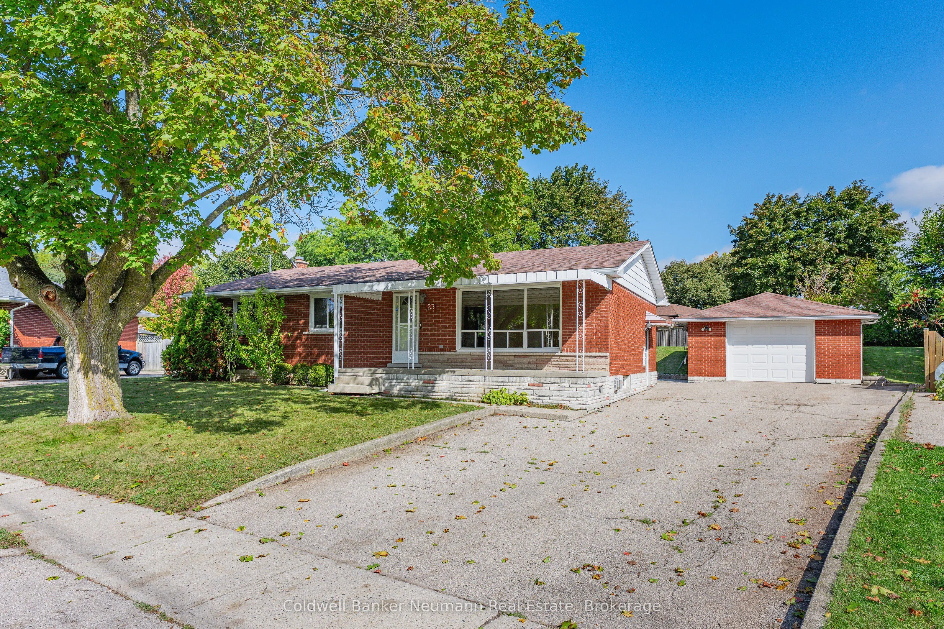 23 Sunnylea Crescent
