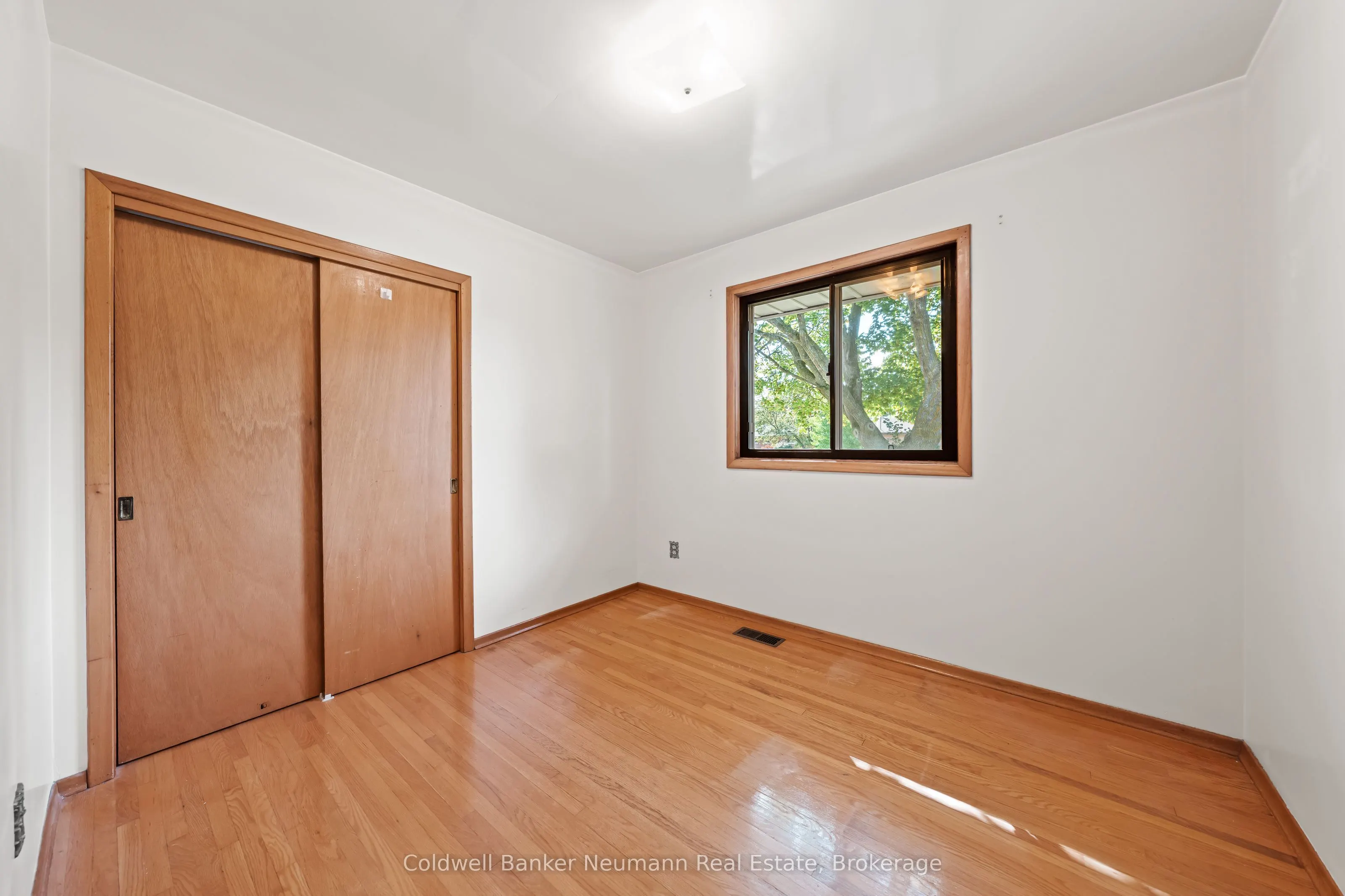 23 Sunnylea Crescent