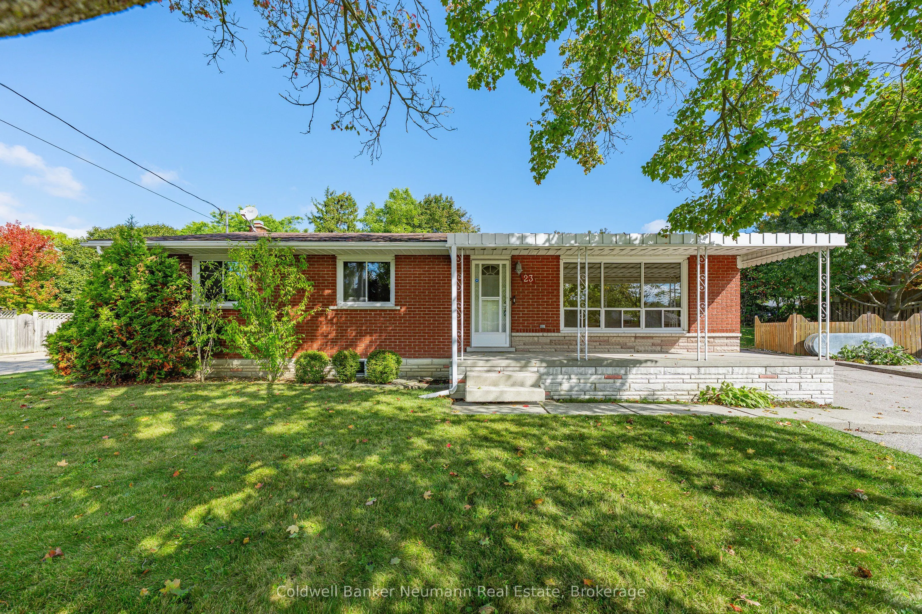 23 Sunnylea Crescent
