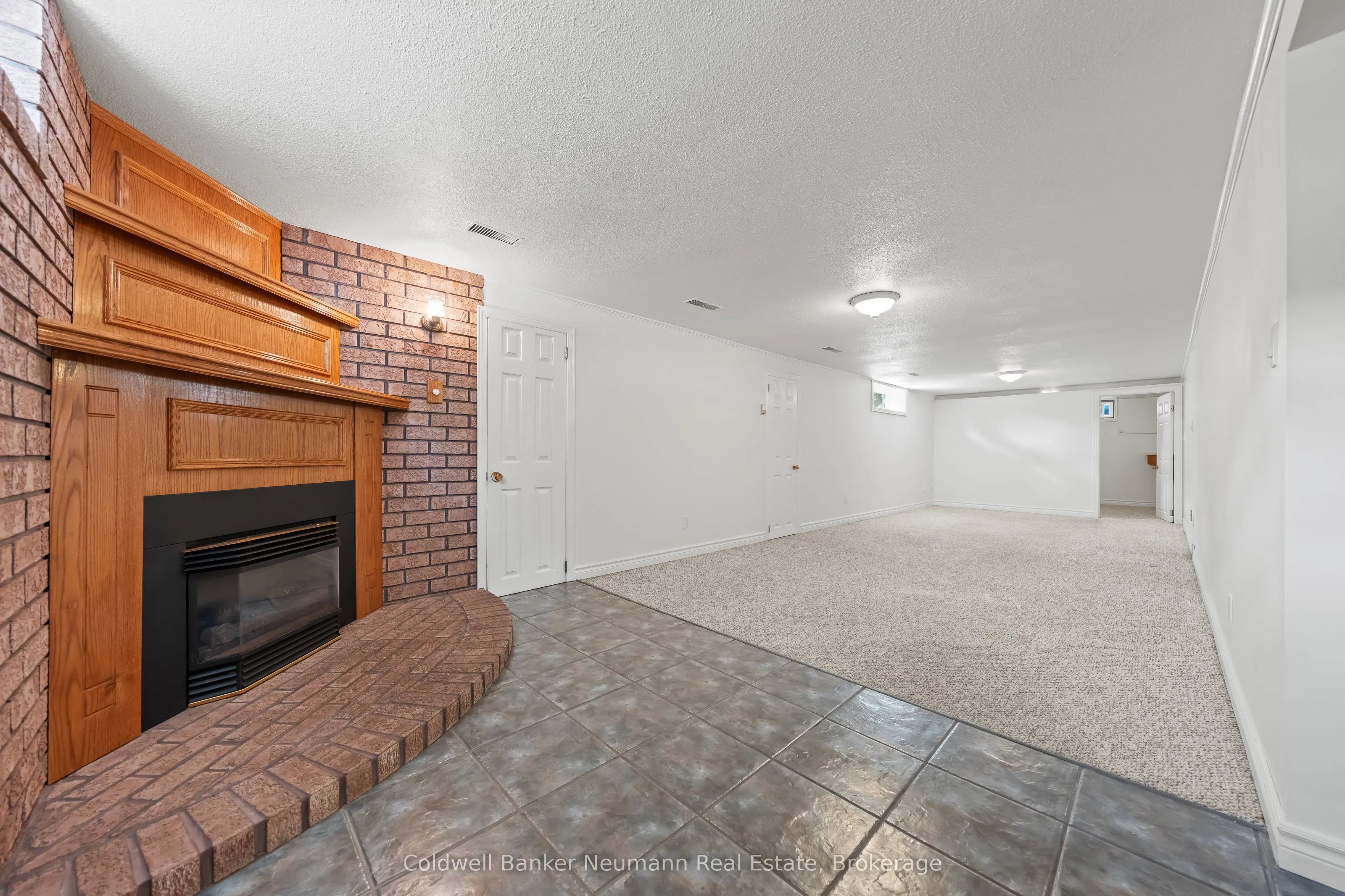 23 Sunnylea Crescent