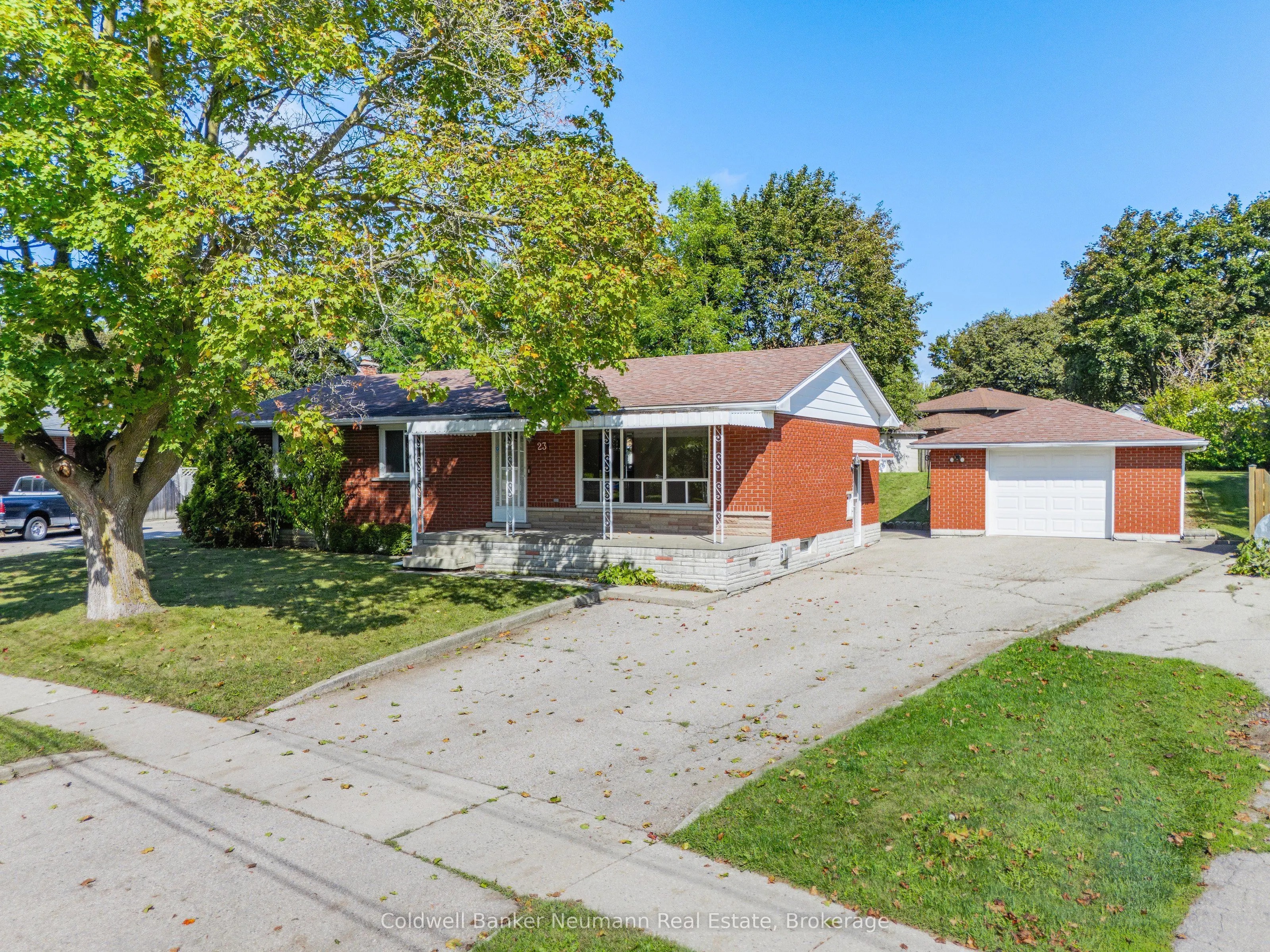 23 Sunnylea Crescent