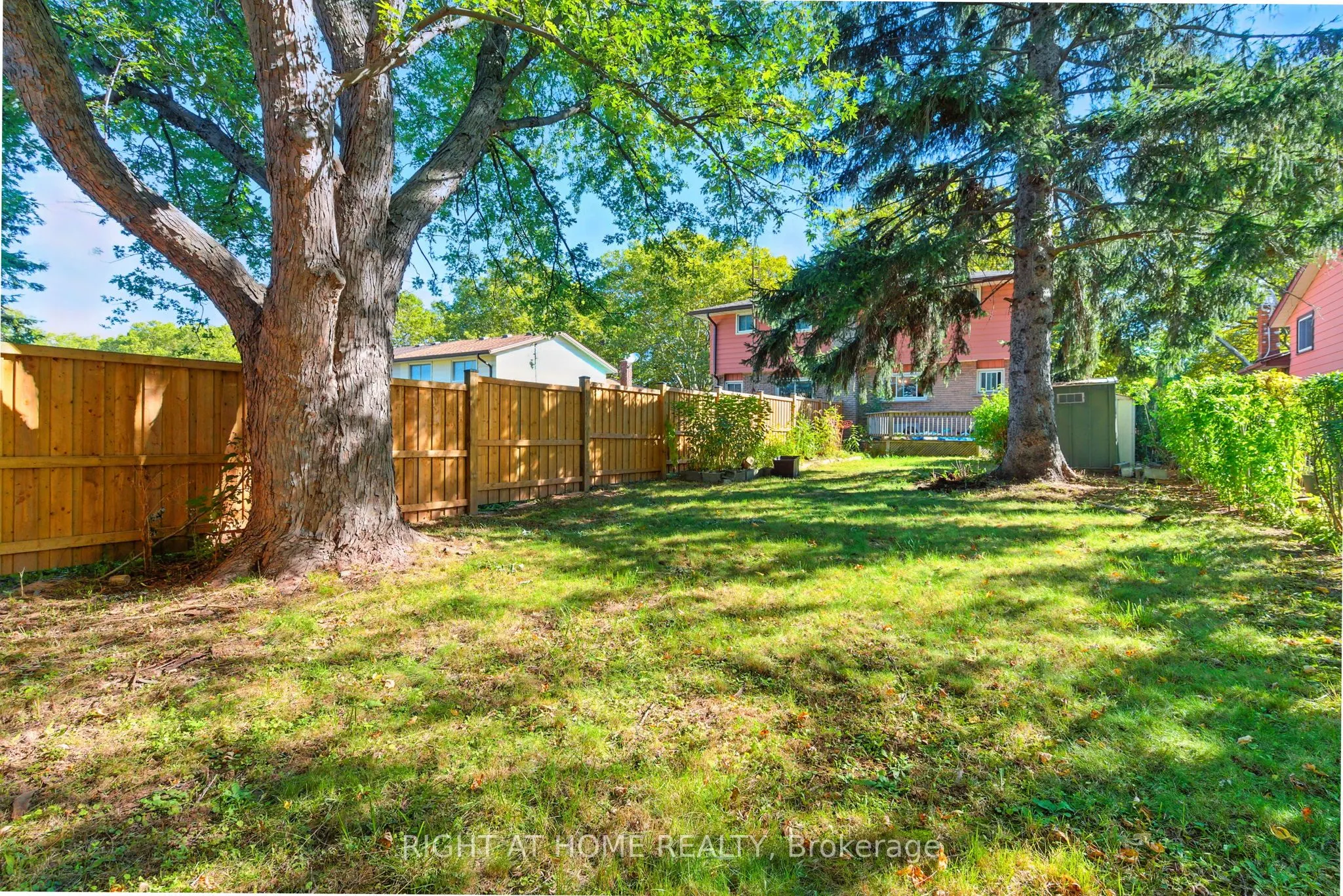 4363 Meadowvale Drive