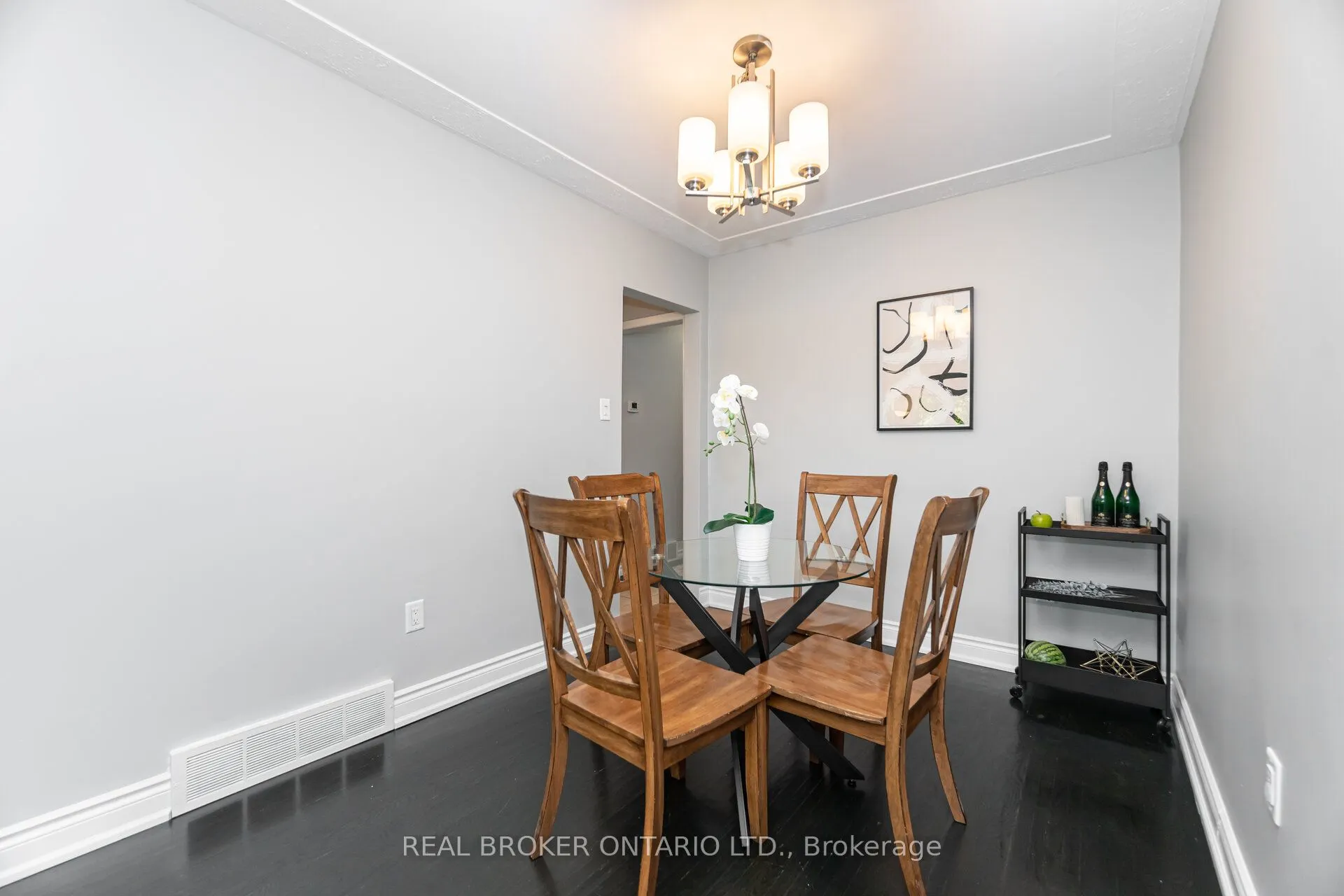 66 GAINSBOROUGH Road