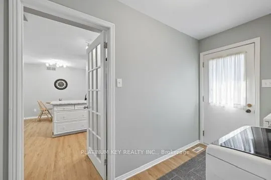 23 Lynngate Grove
