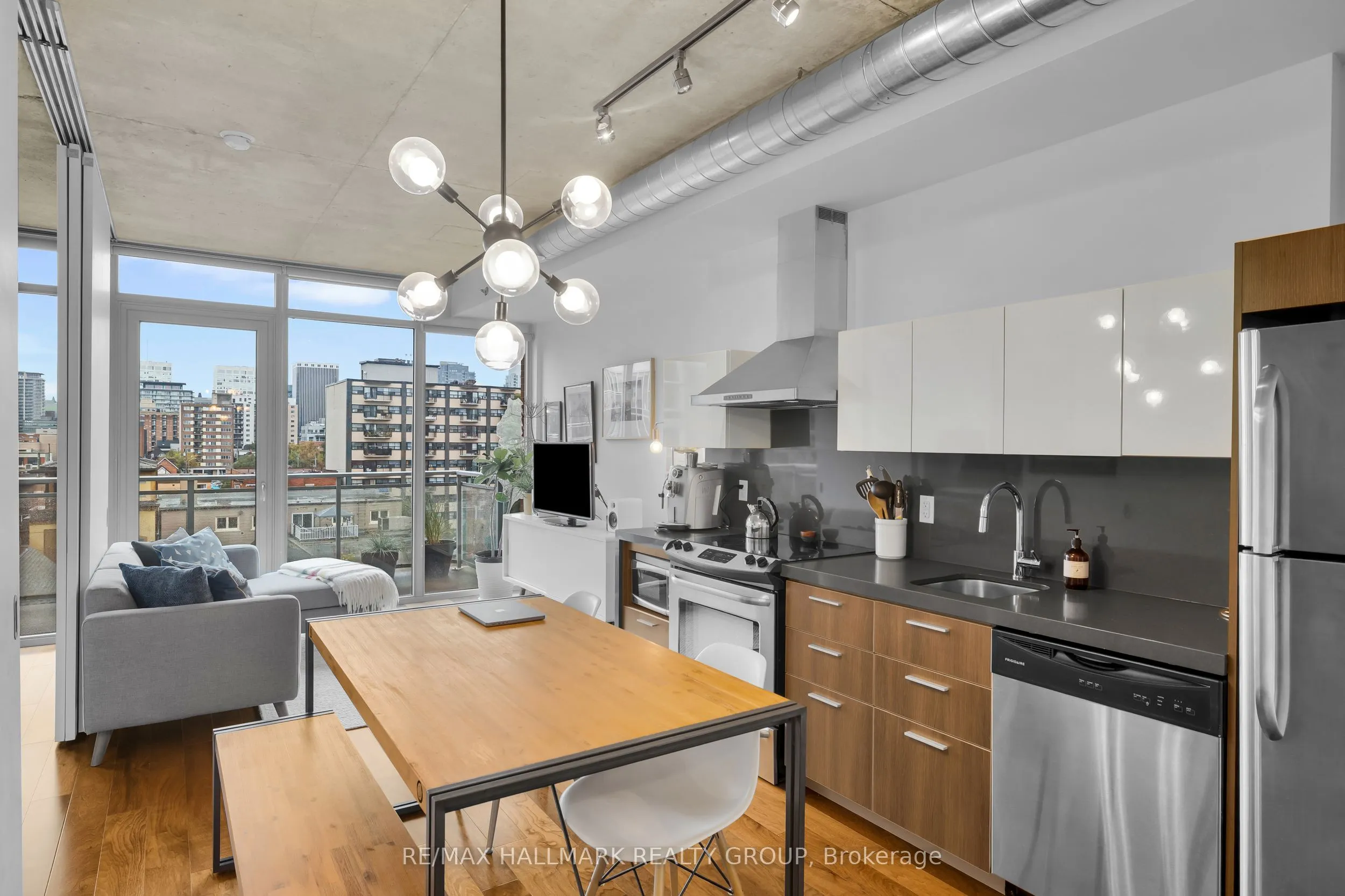 340 McLeod Street, #638