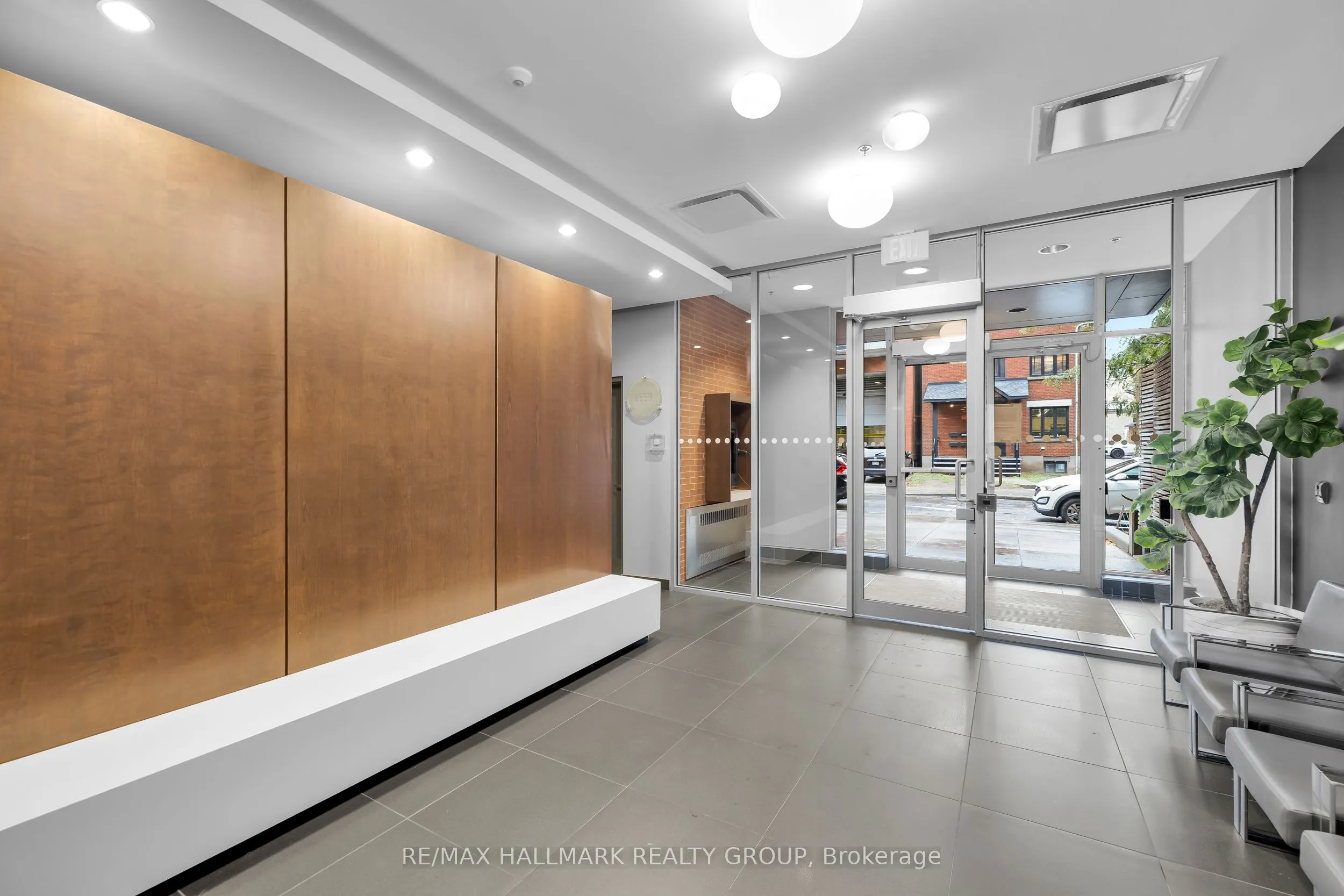 340 McLeod Street, #638