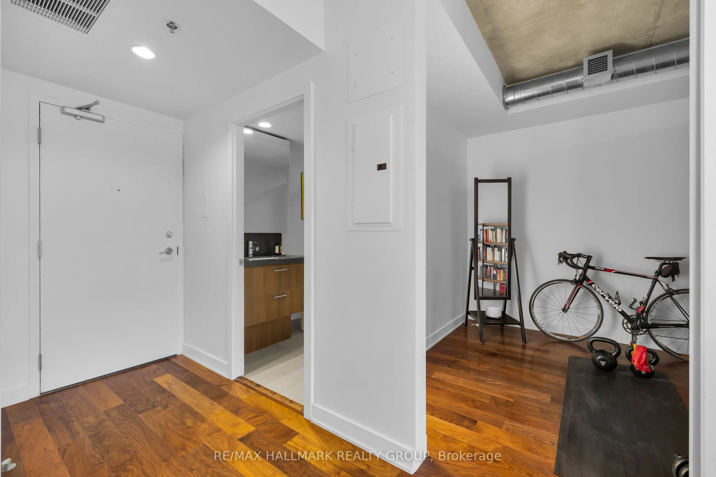 340 McLeod Street, #638