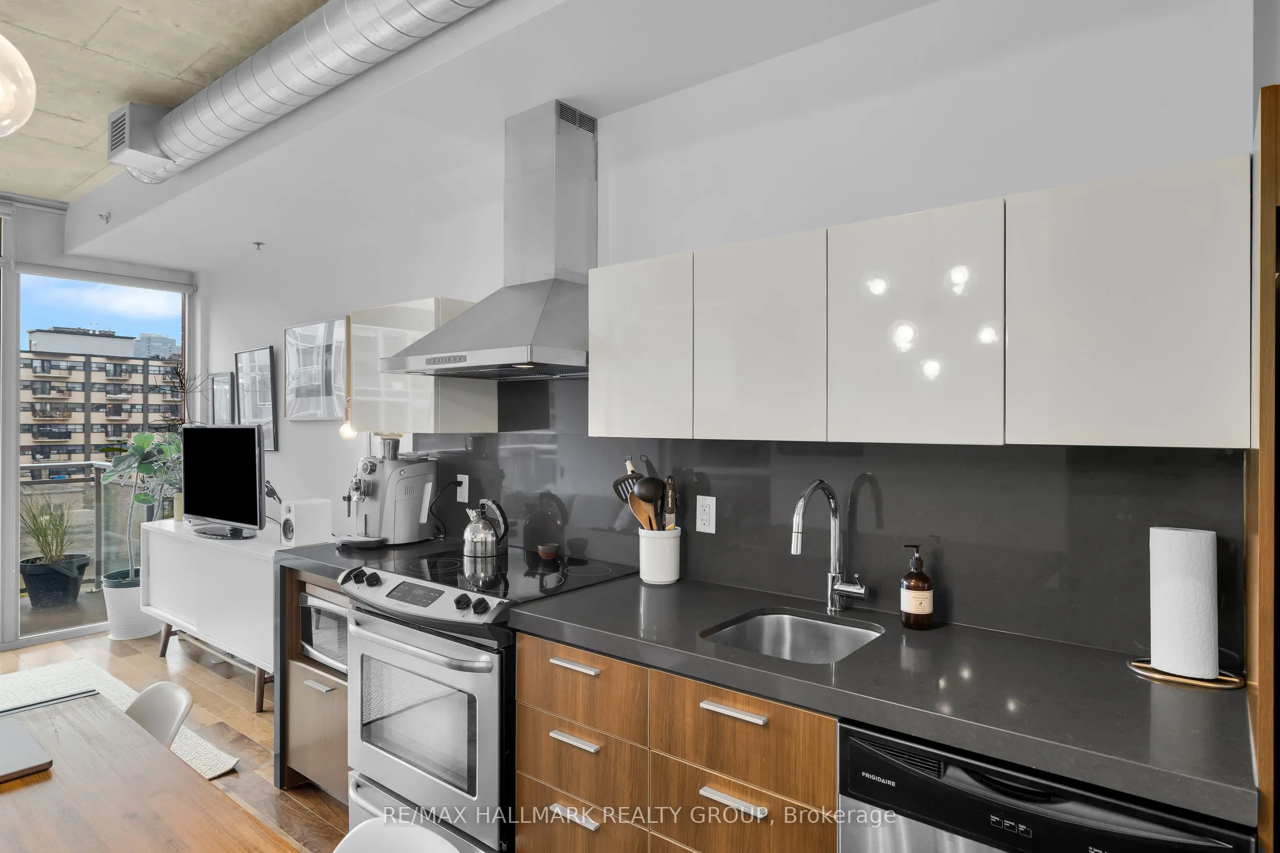 340 McLeod Street, #638