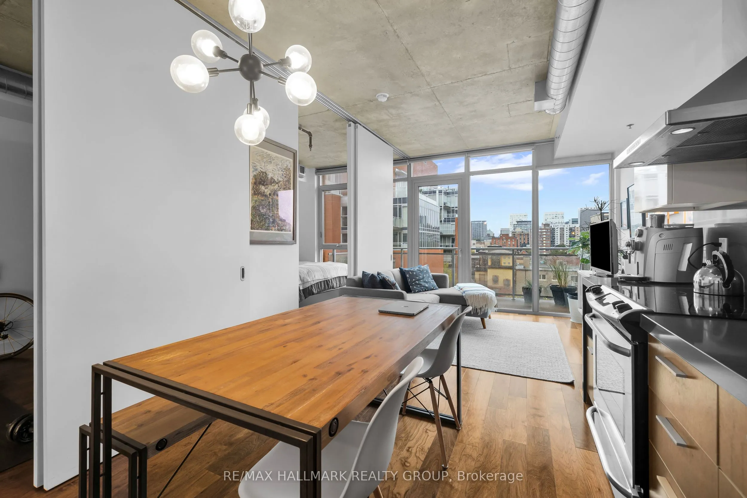 340 McLeod Street, #638