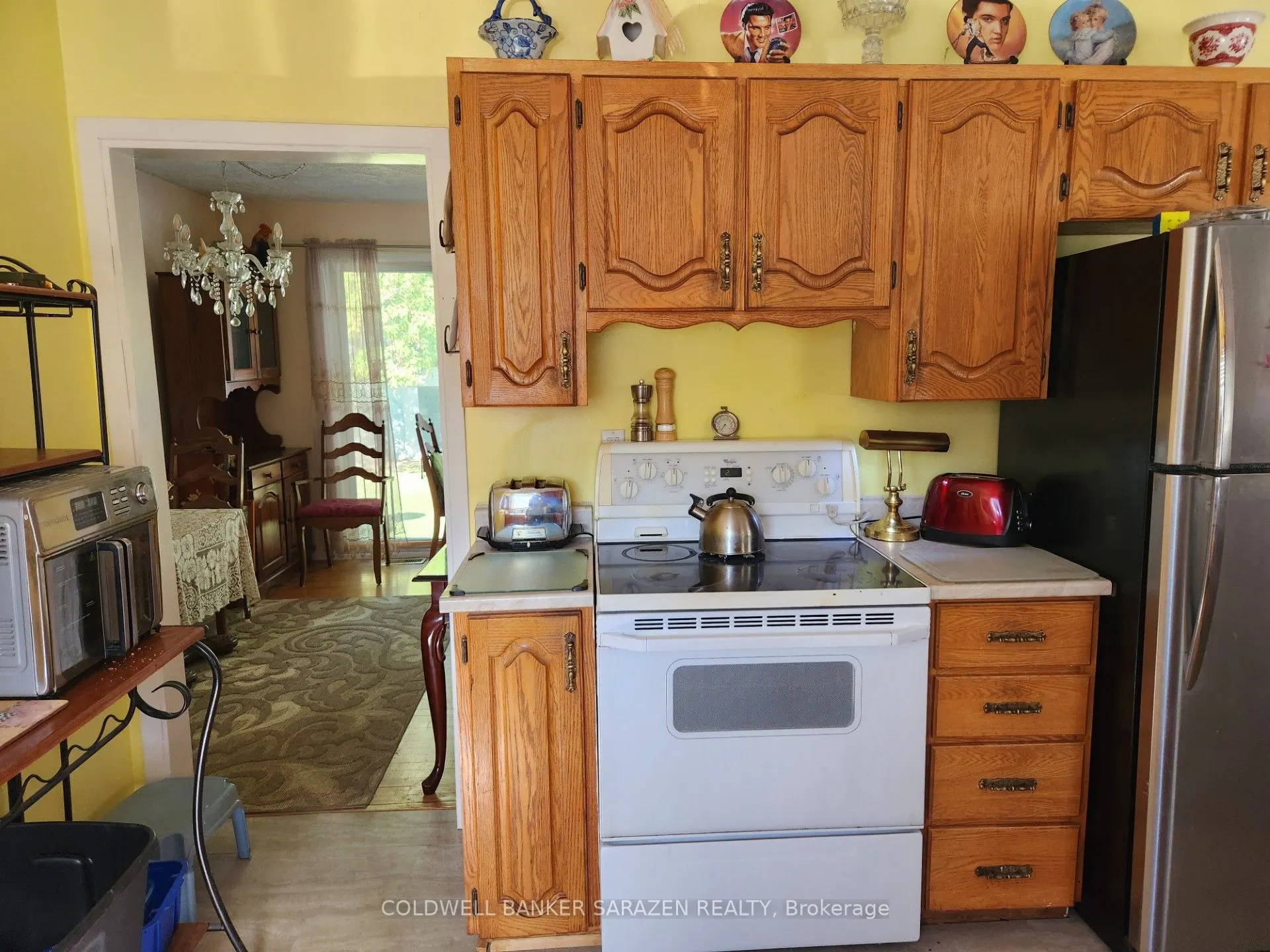 44 THIRD Avenue S