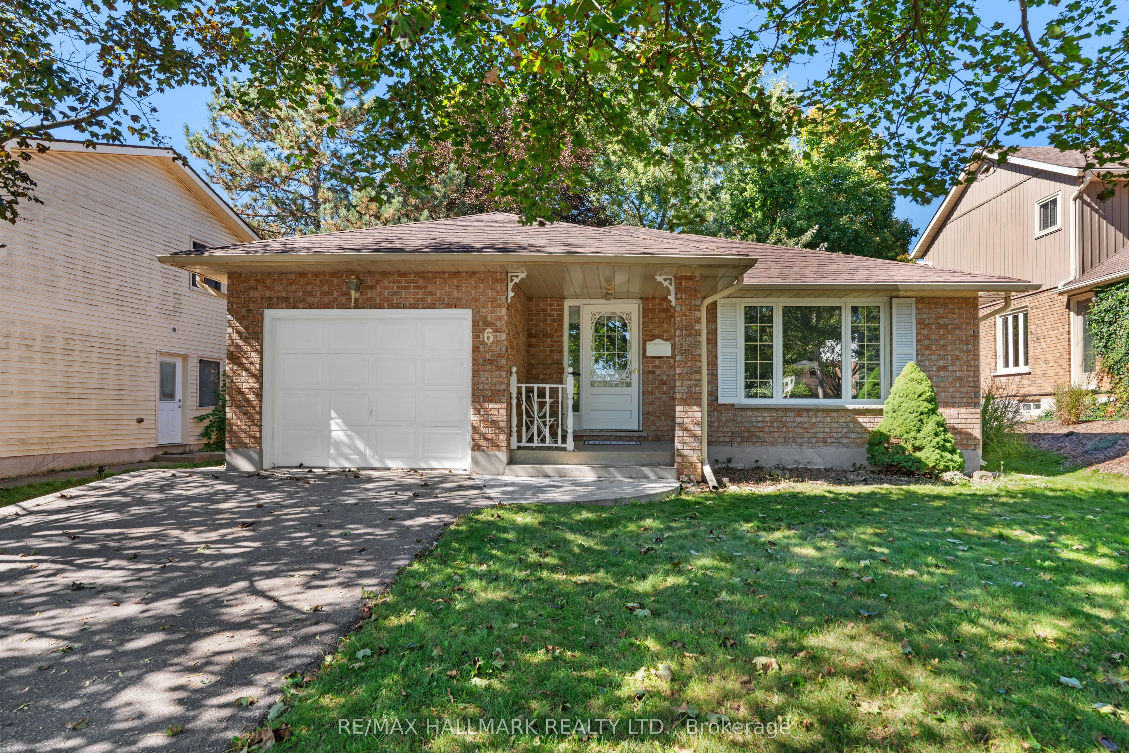 6 Youngman Drive