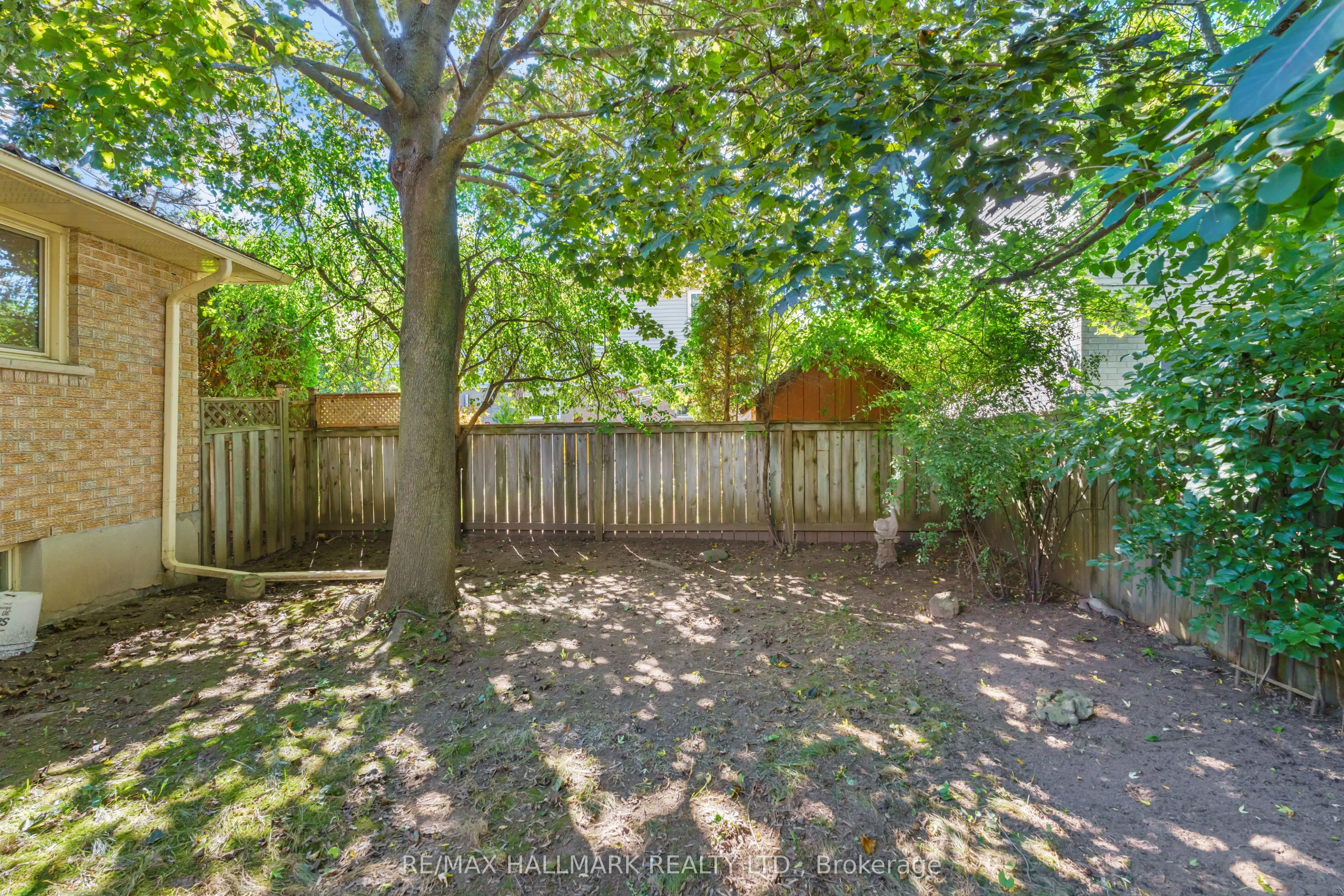 6 Youngman Drive