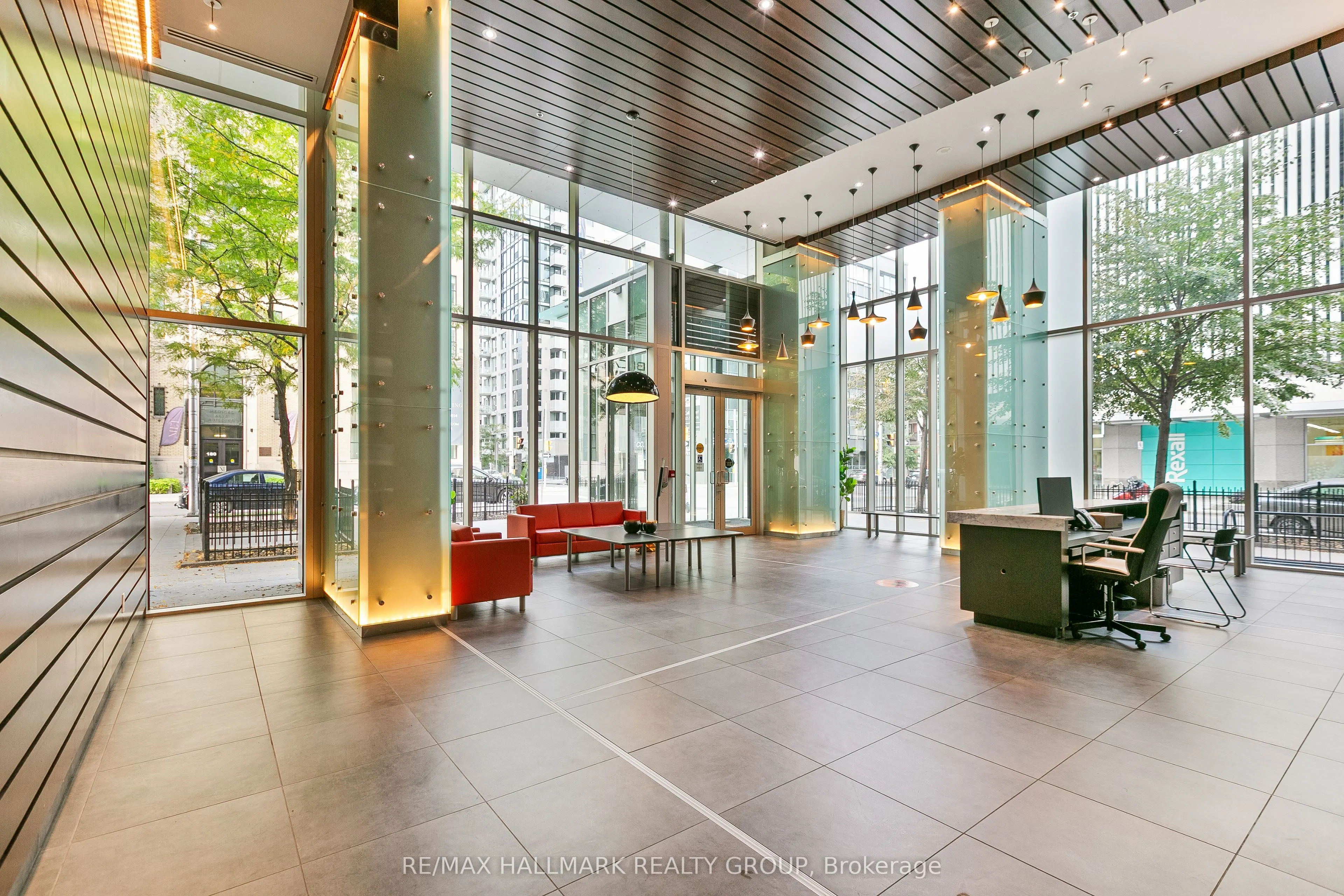 179 Metcalfe Street, #1510