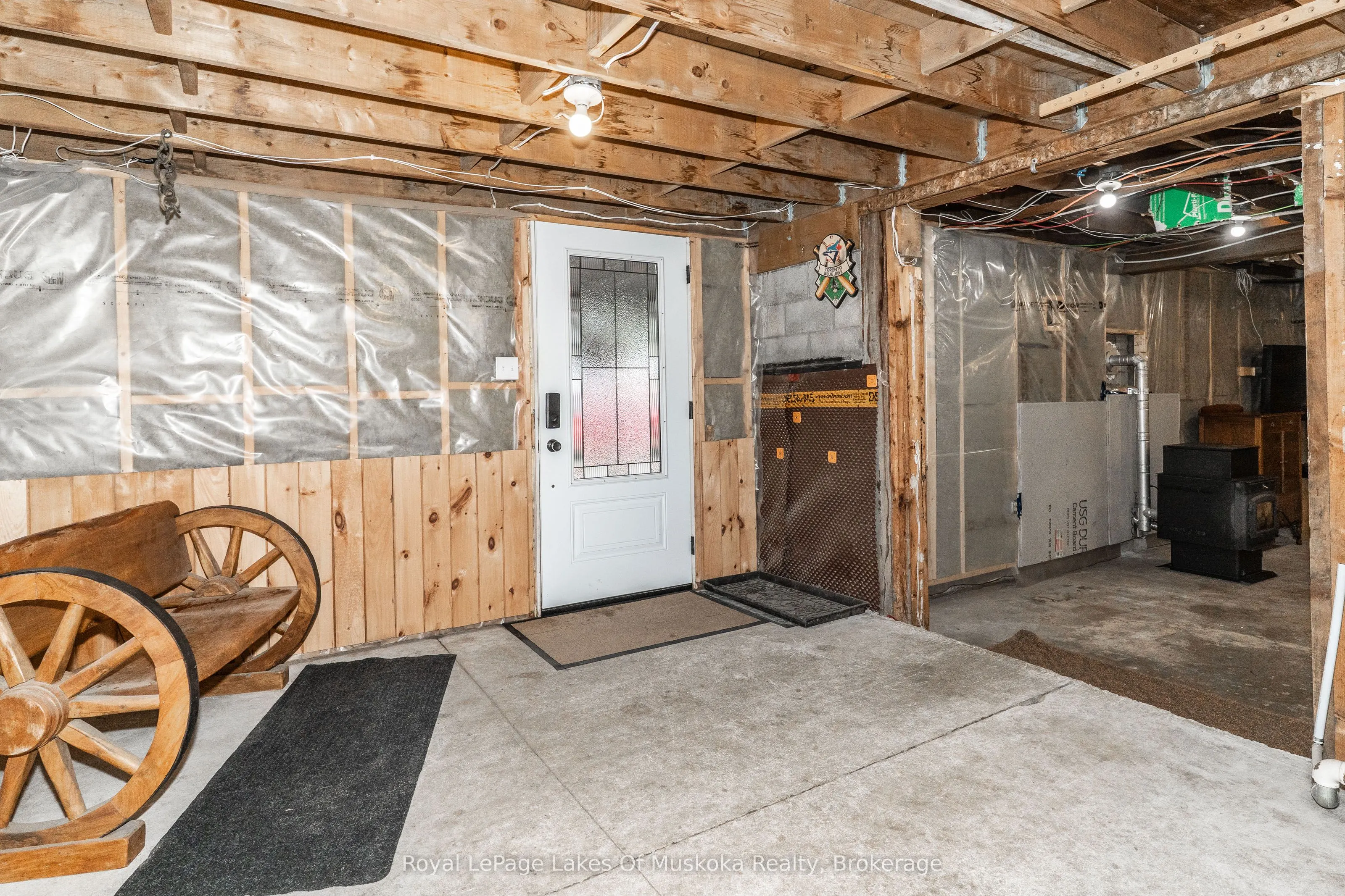 1741 Doe Lake Road