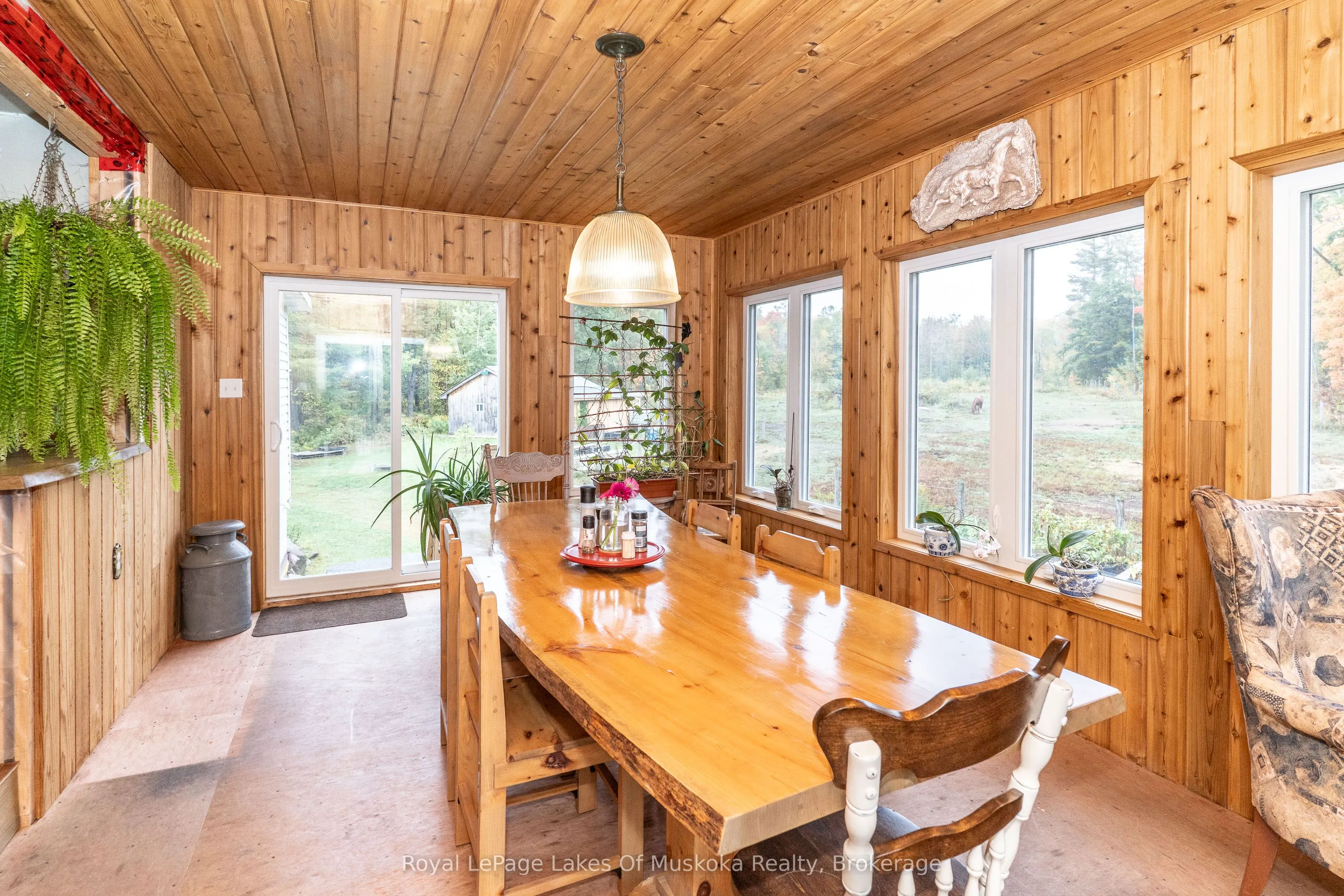 1741 Doe Lake Road