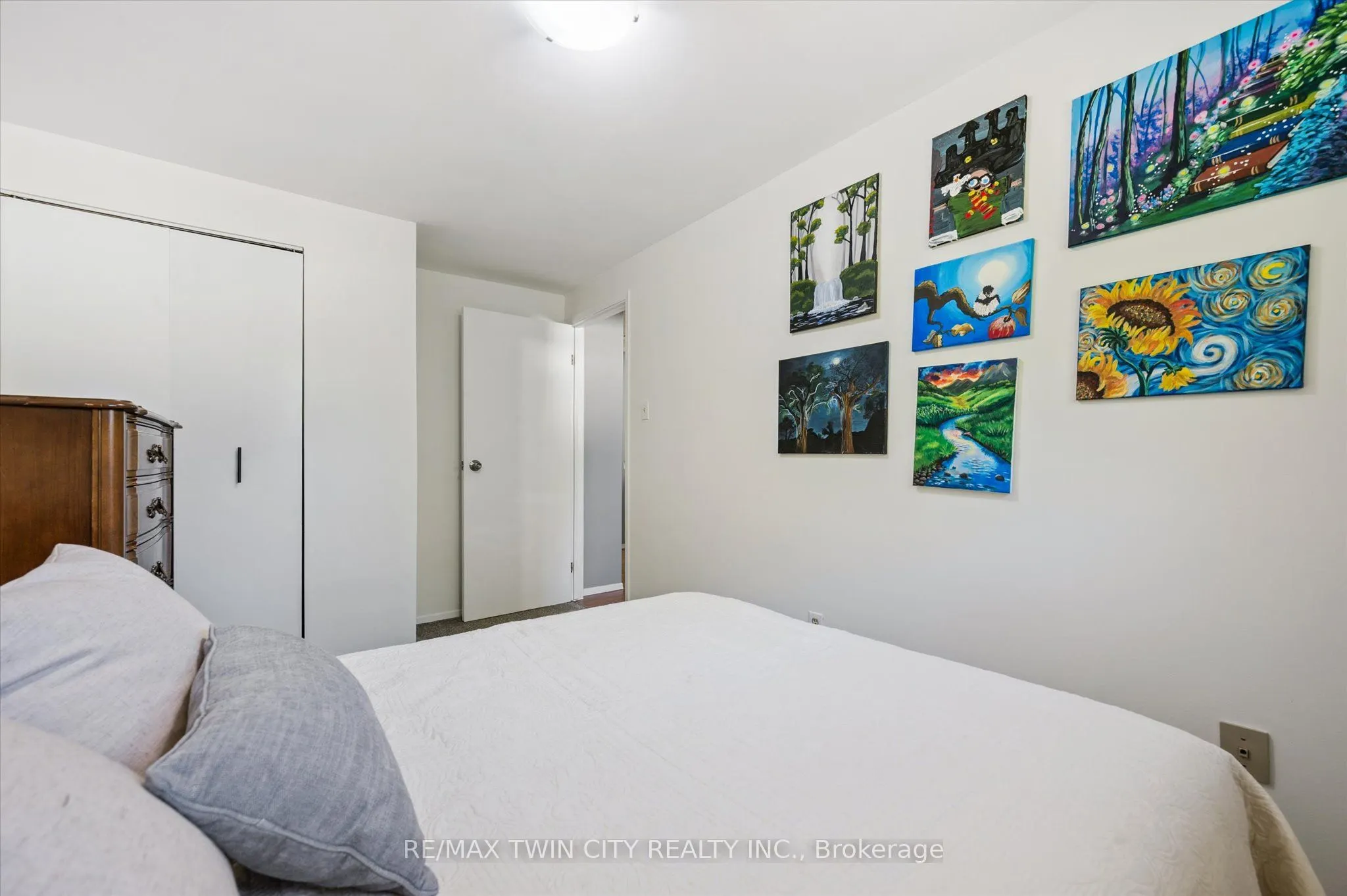 392 Springbank Avenue, #6