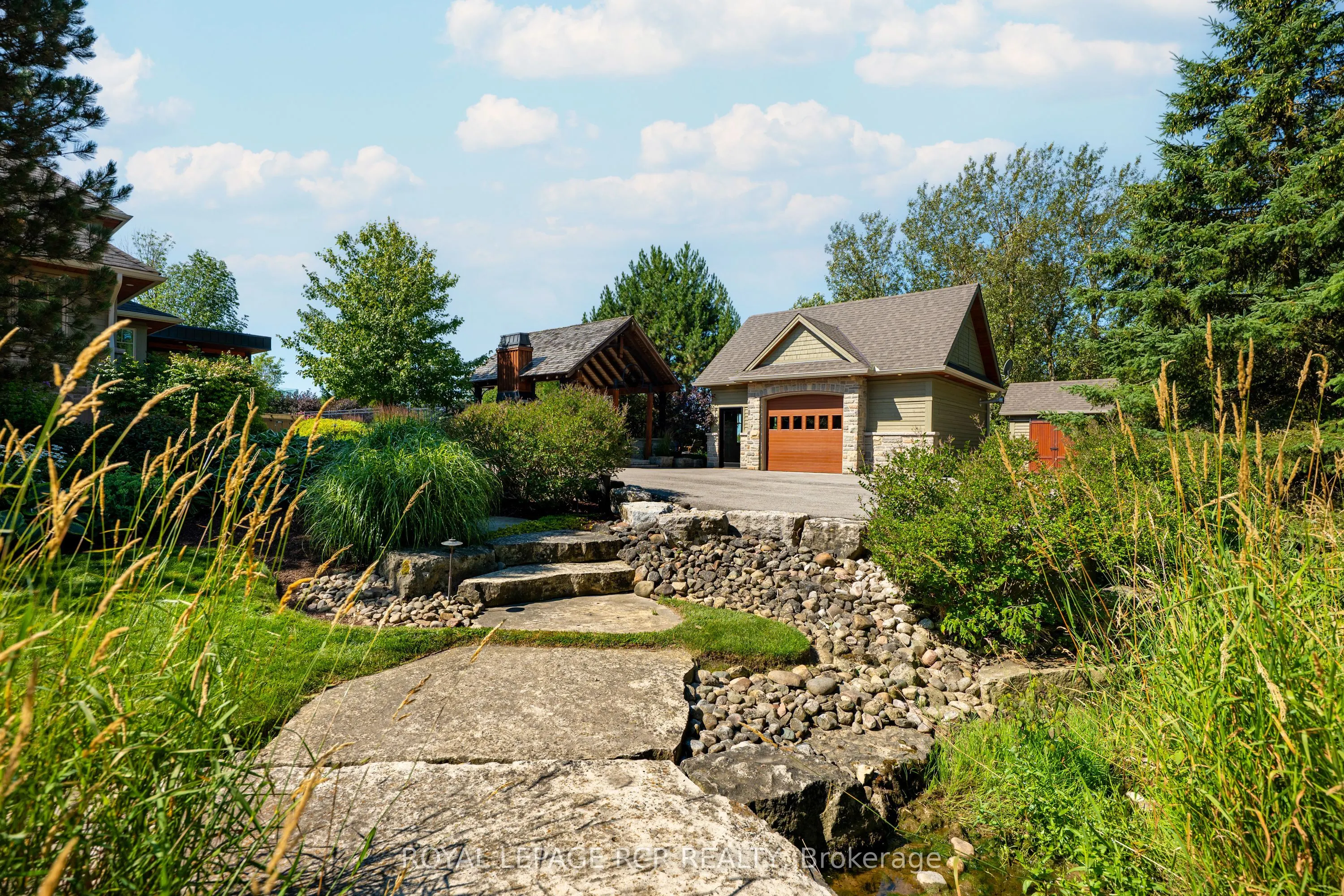 193398 Amaranth East Luther Townline Townline
