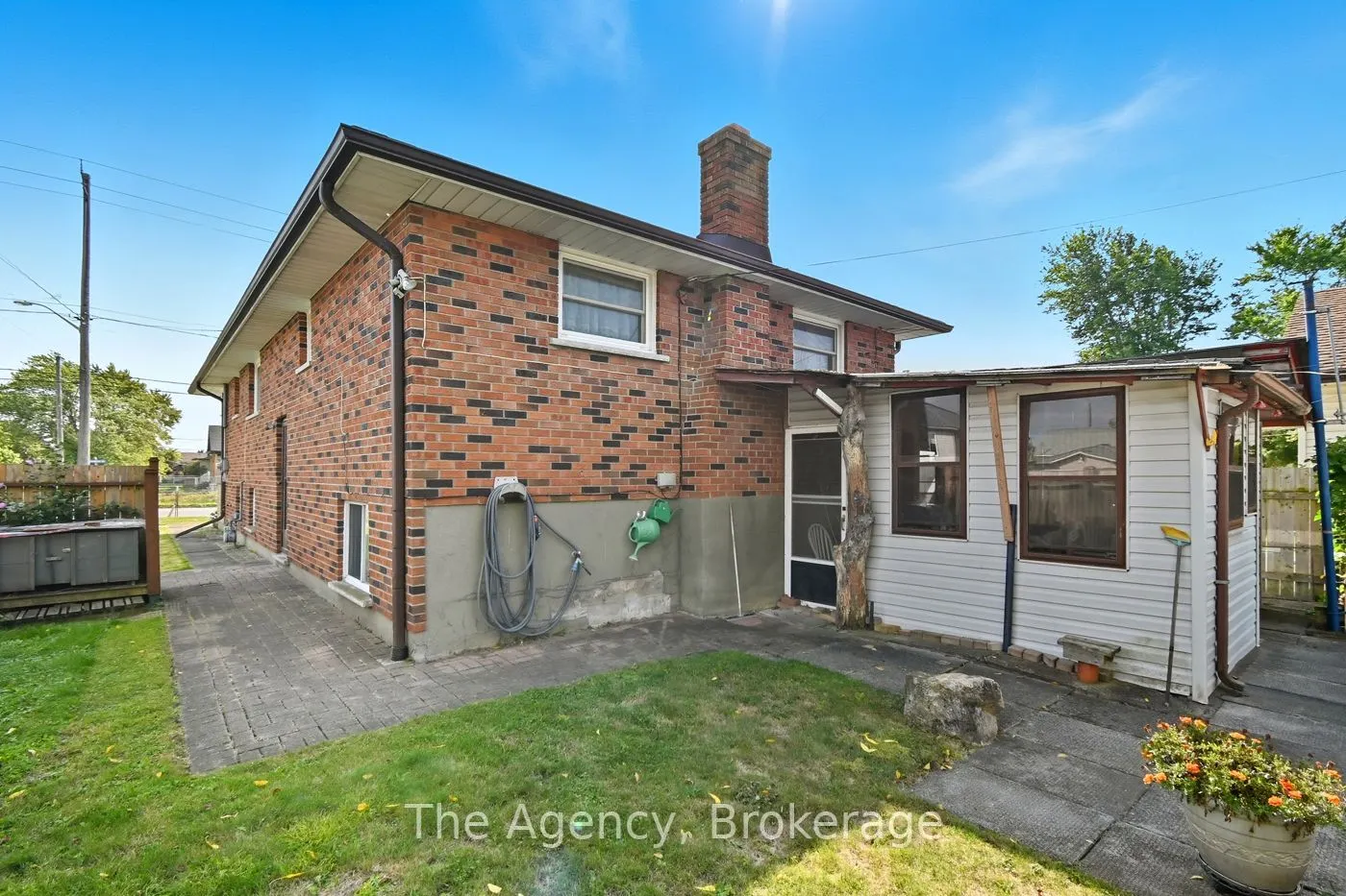 96 Elizabeth Street