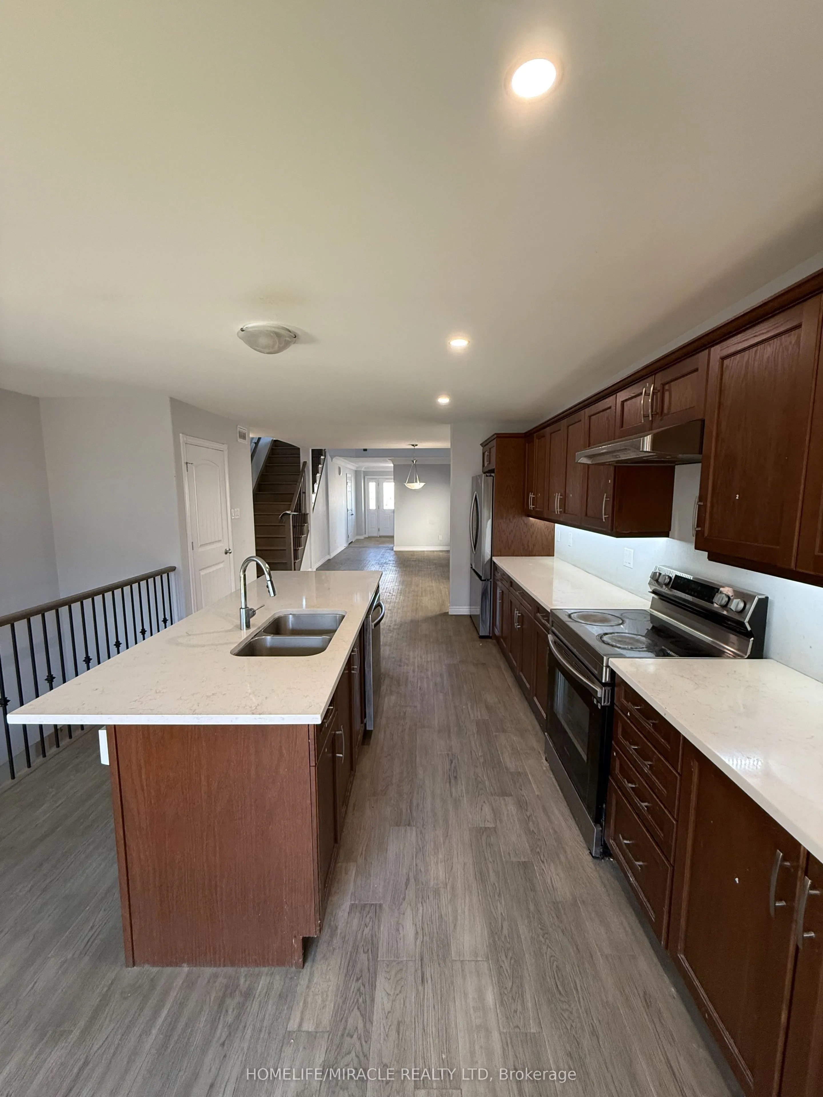 308 Mullighan Gardens
