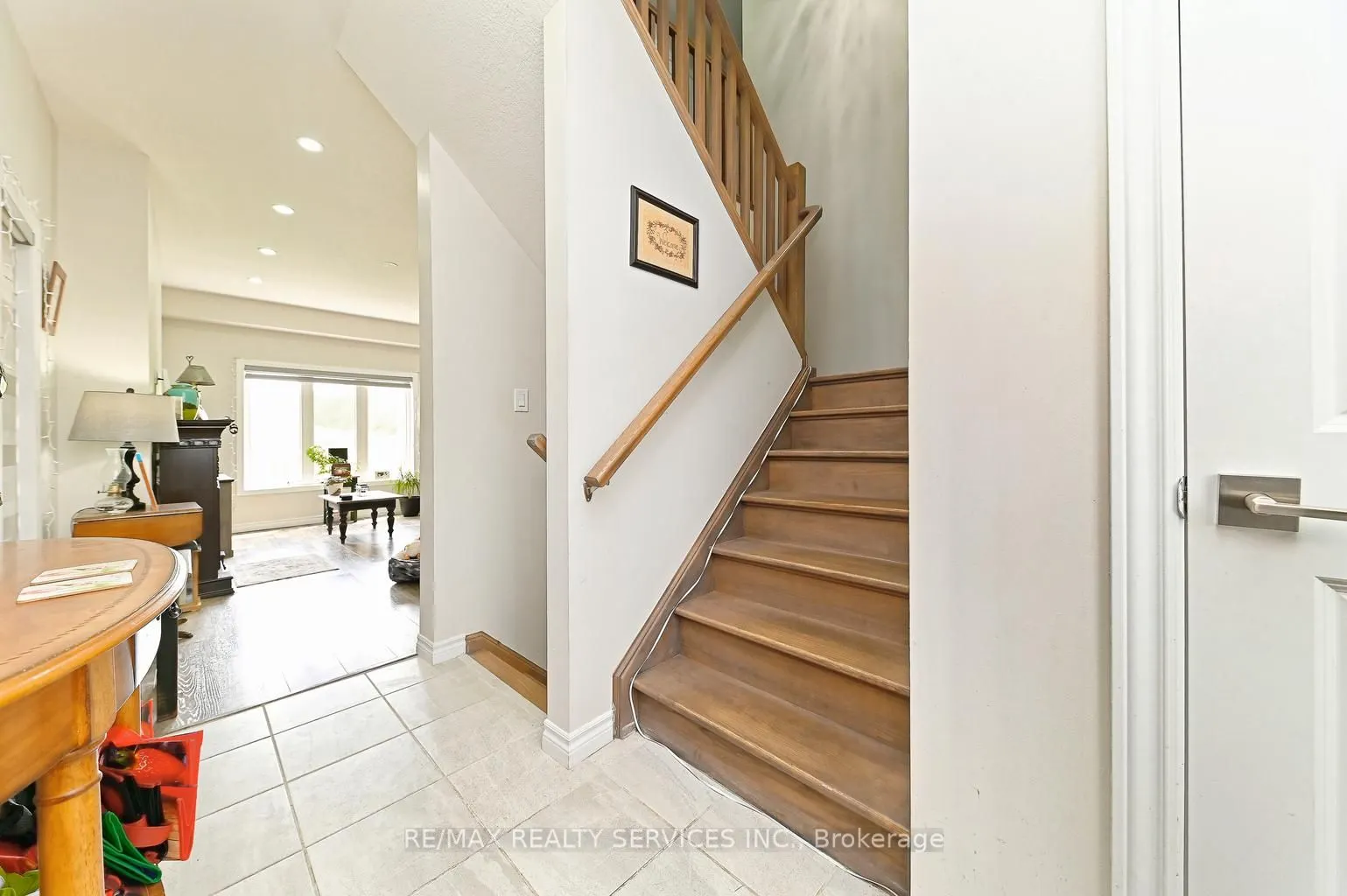 1320 Calais Drive