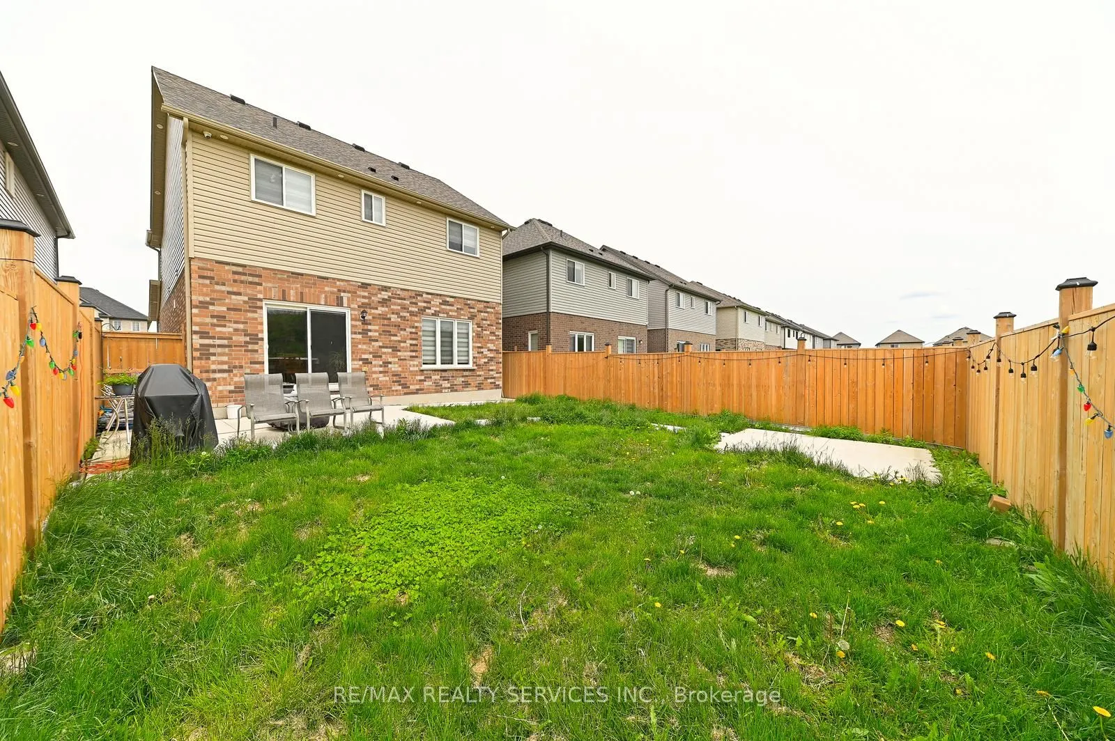 1320 Calais Drive