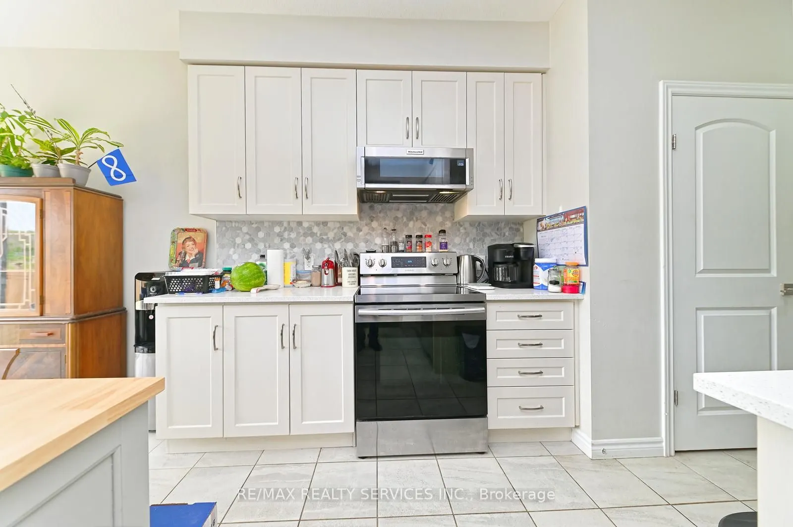 1320 Calais Drive