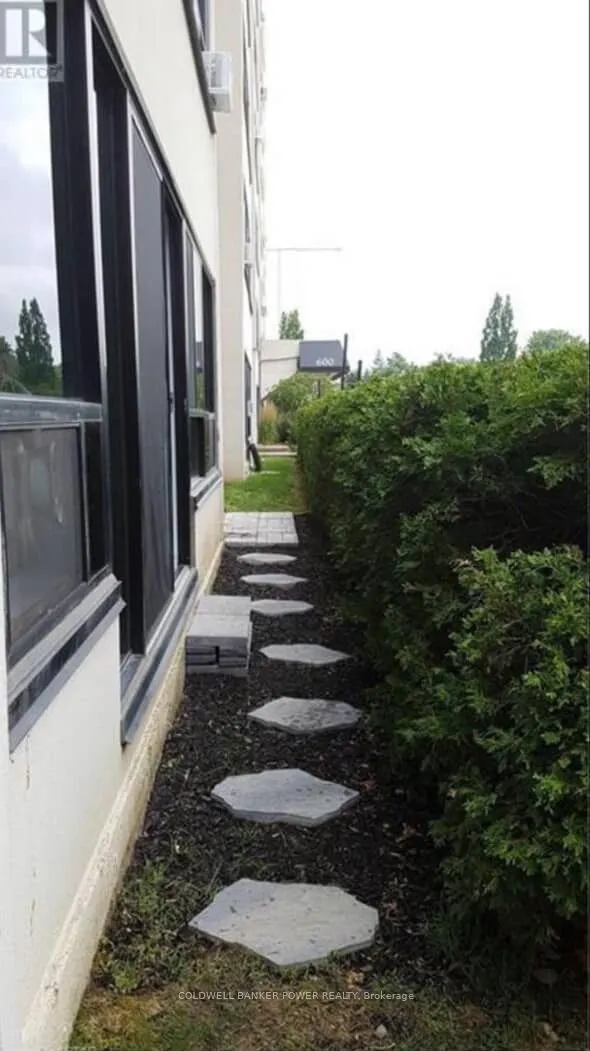 600 Grenfell Drive, #103