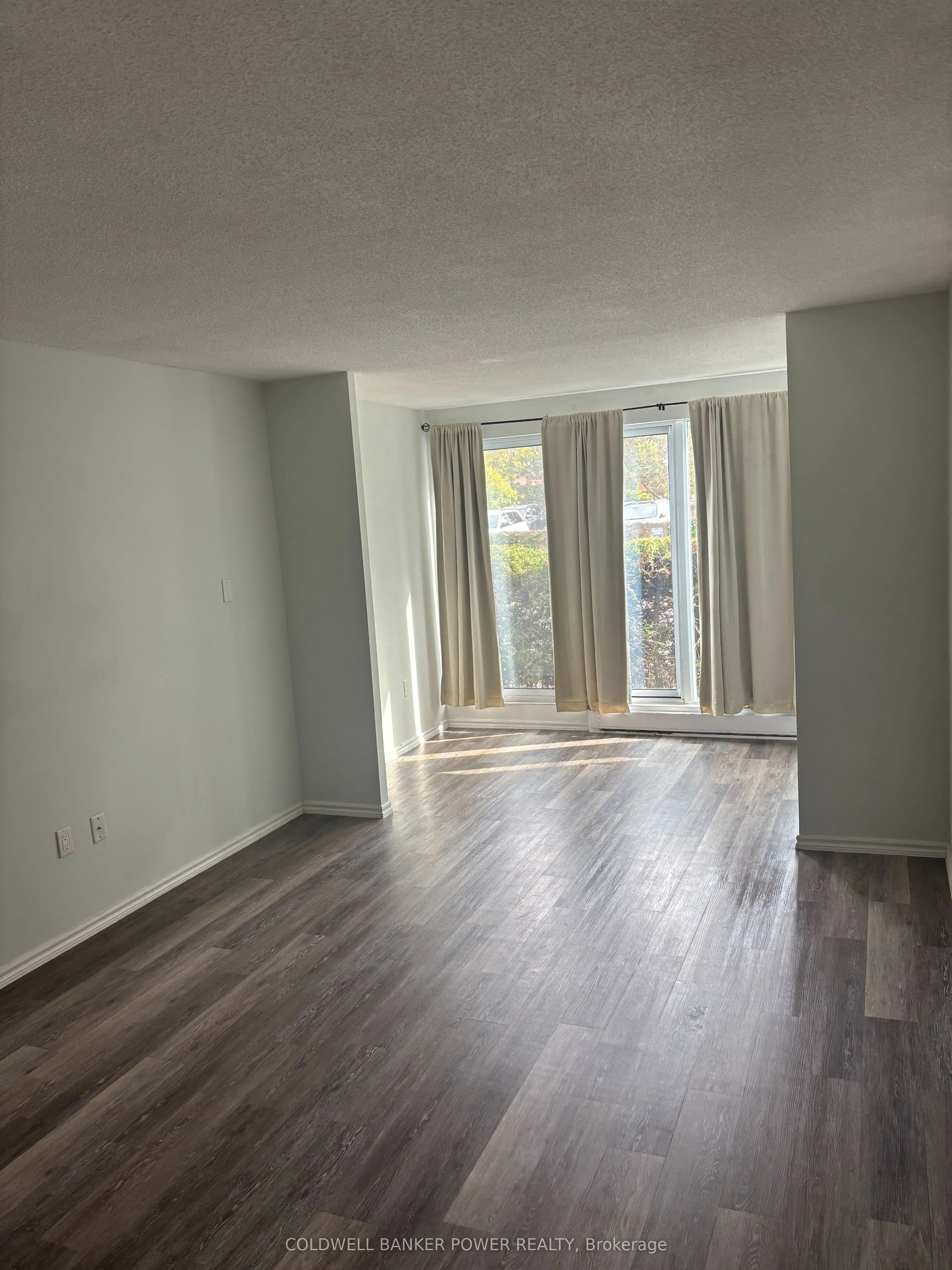600 Grenfell Drive, #103
