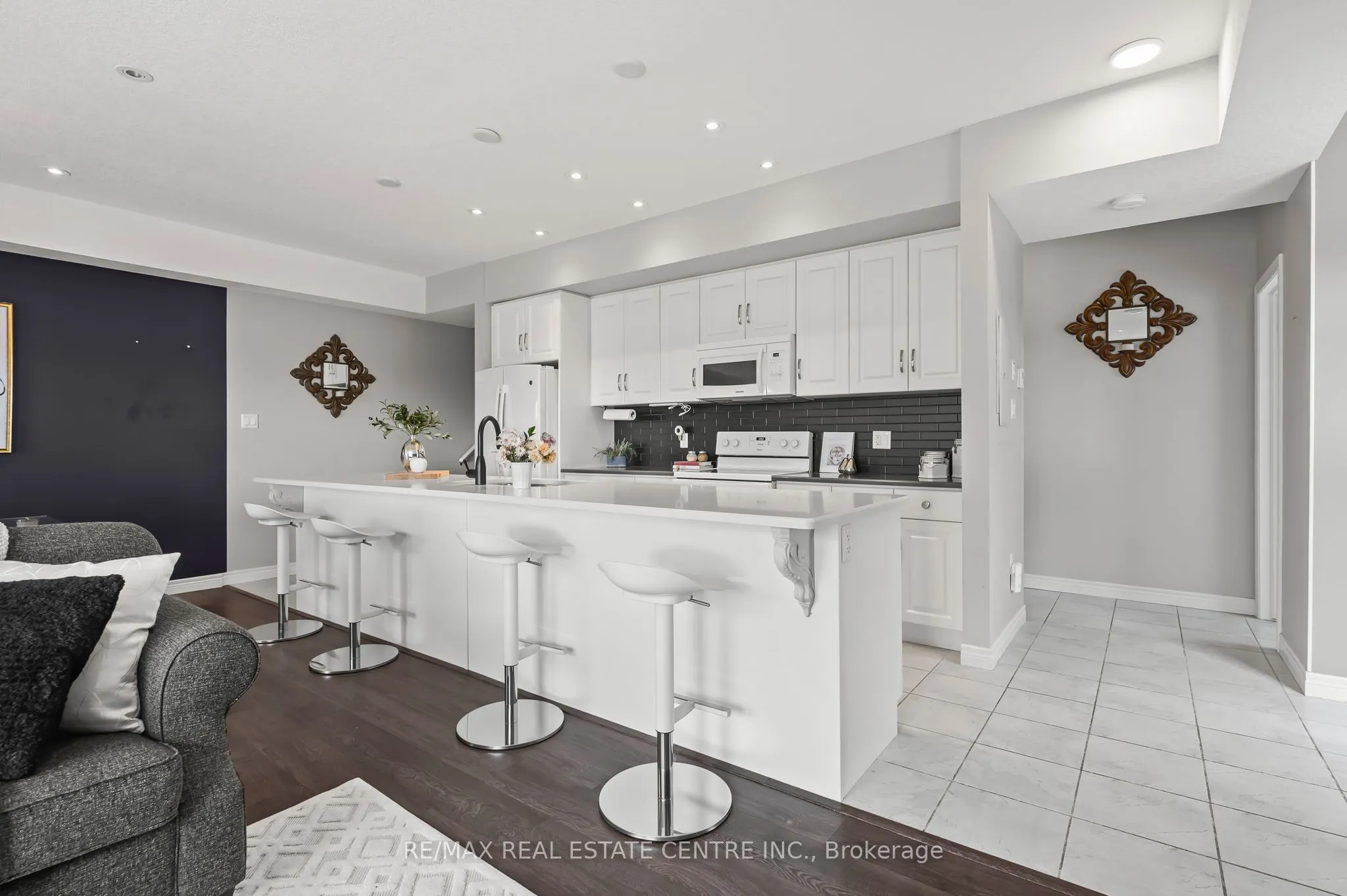 70 Willowrun Drive, #A2