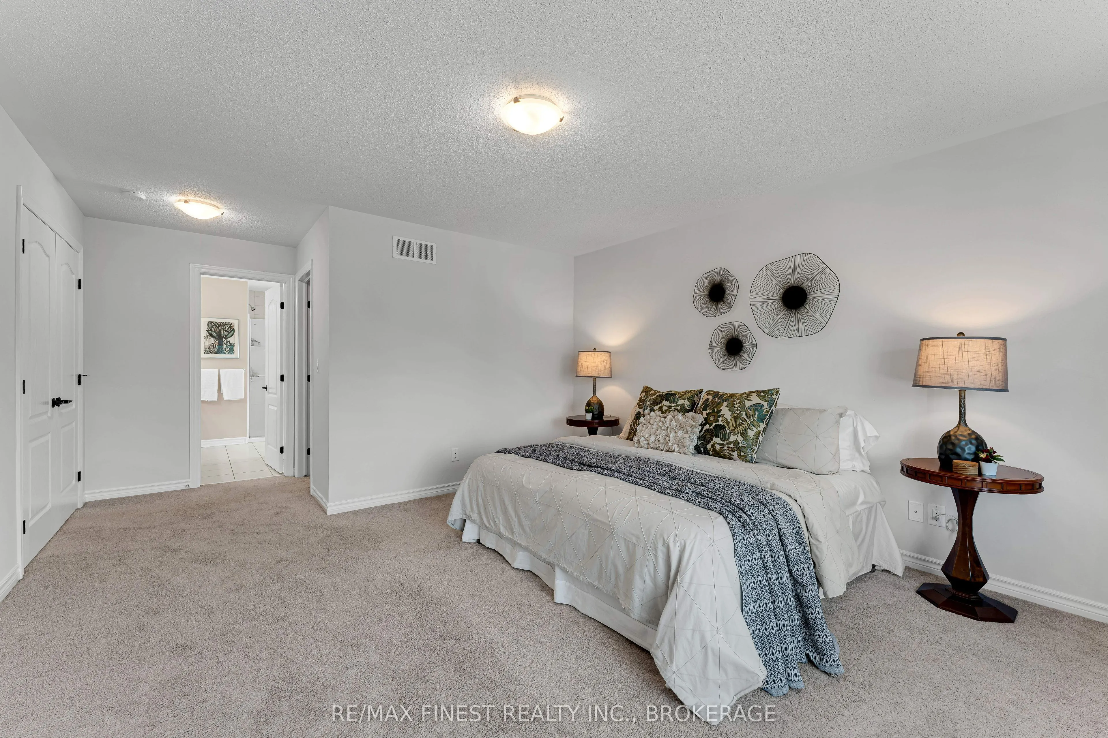 516 Savannah Court