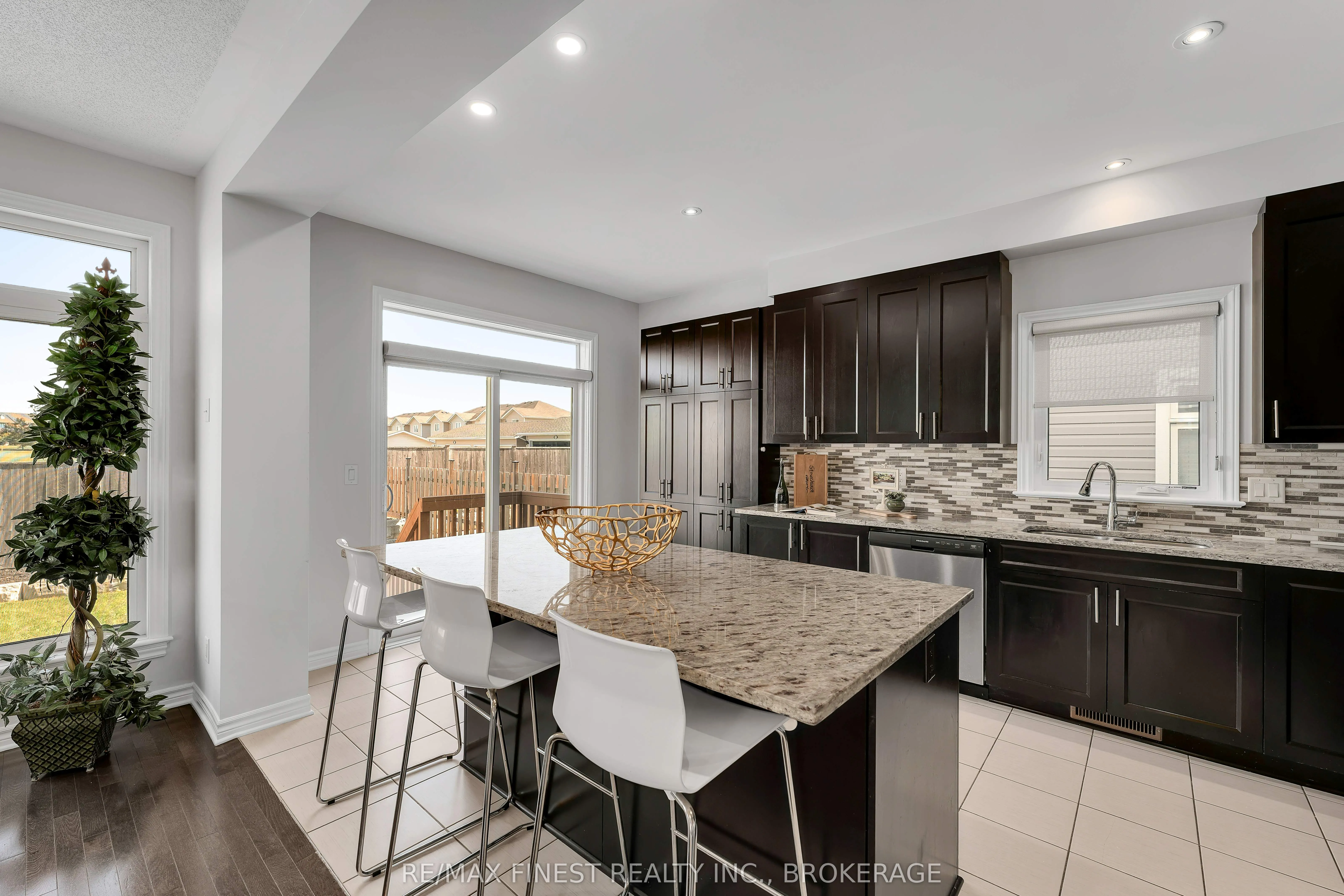 516 Savannah Court