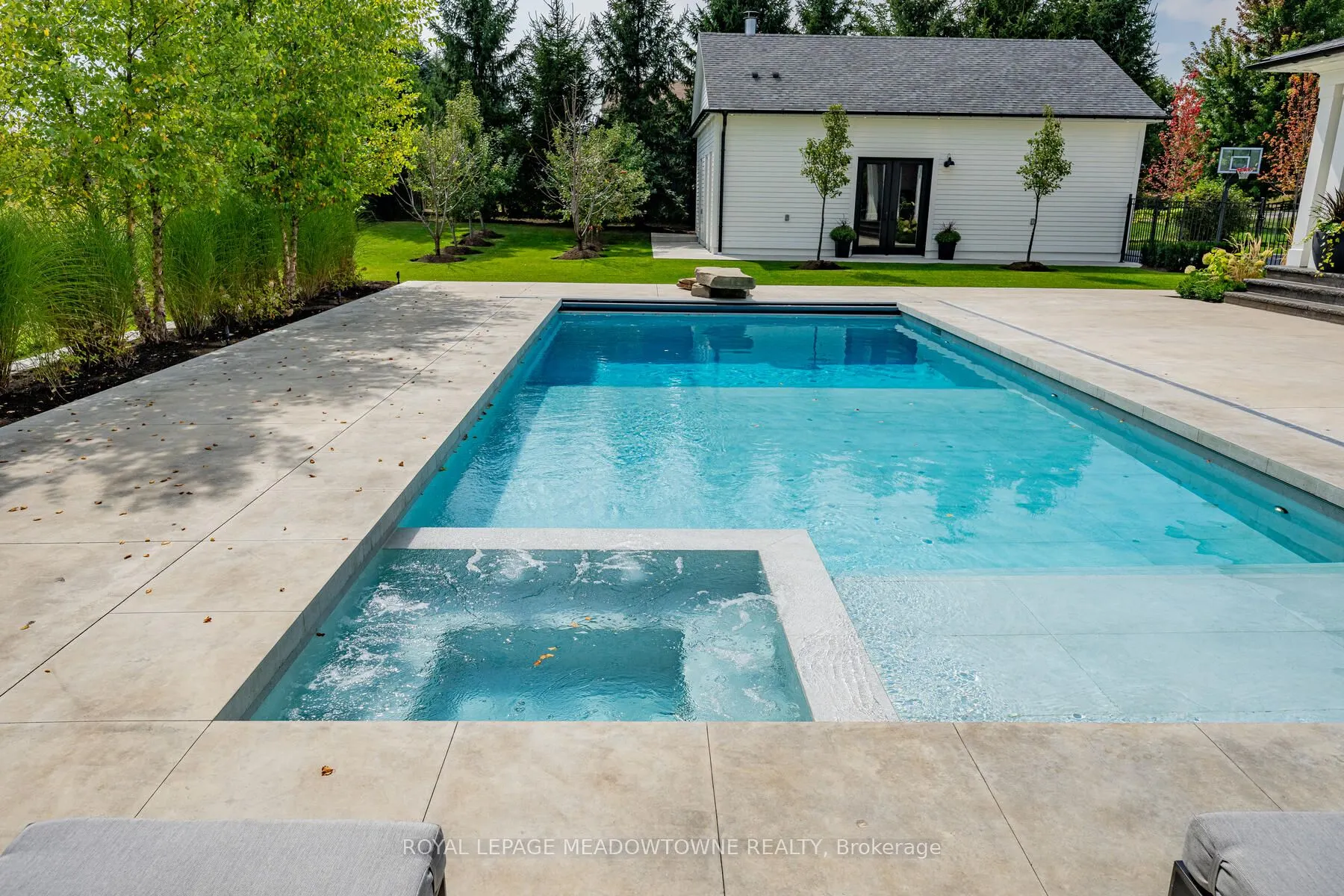 9275 Wellington Rd 50