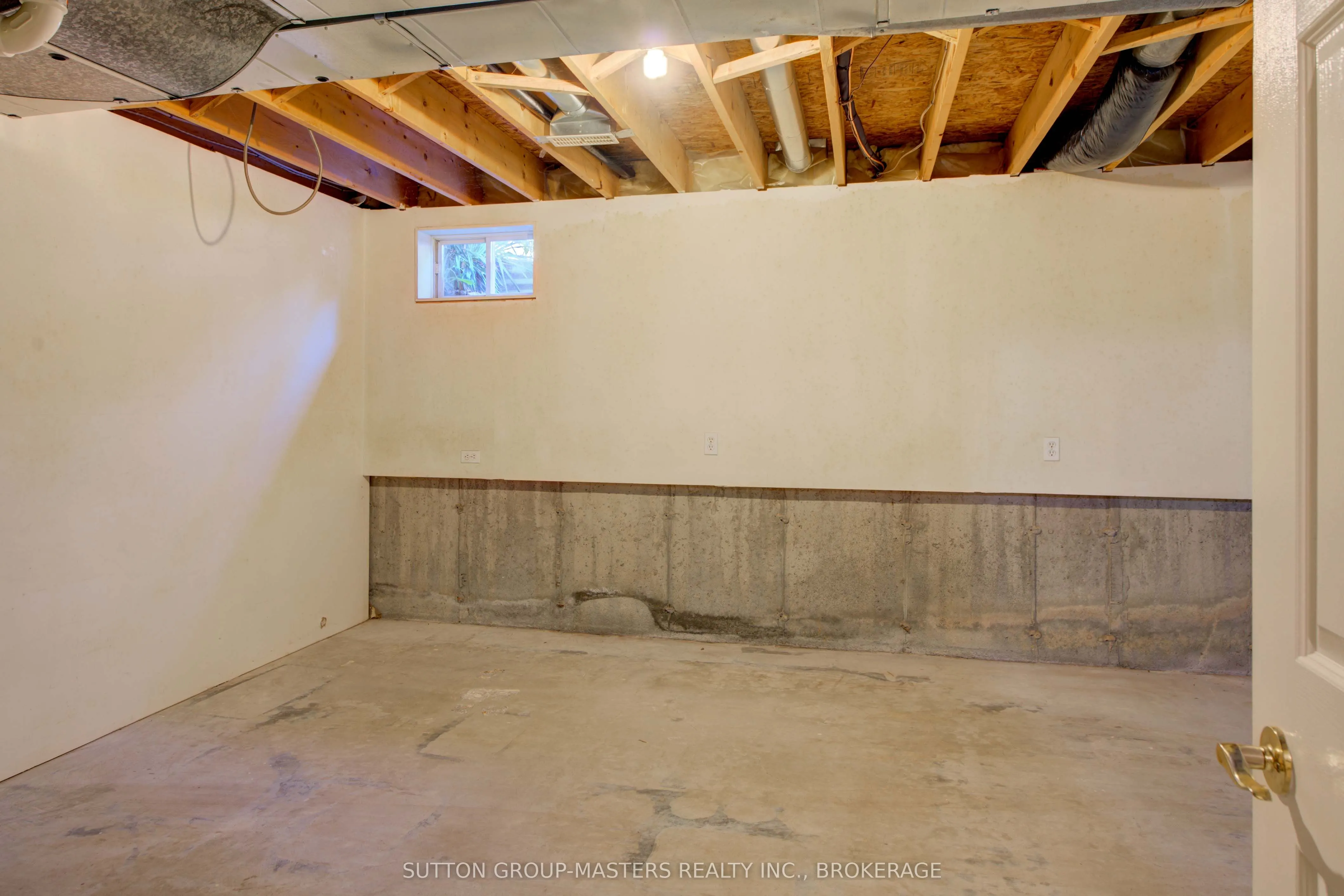 83 Abbey Dawn Drive