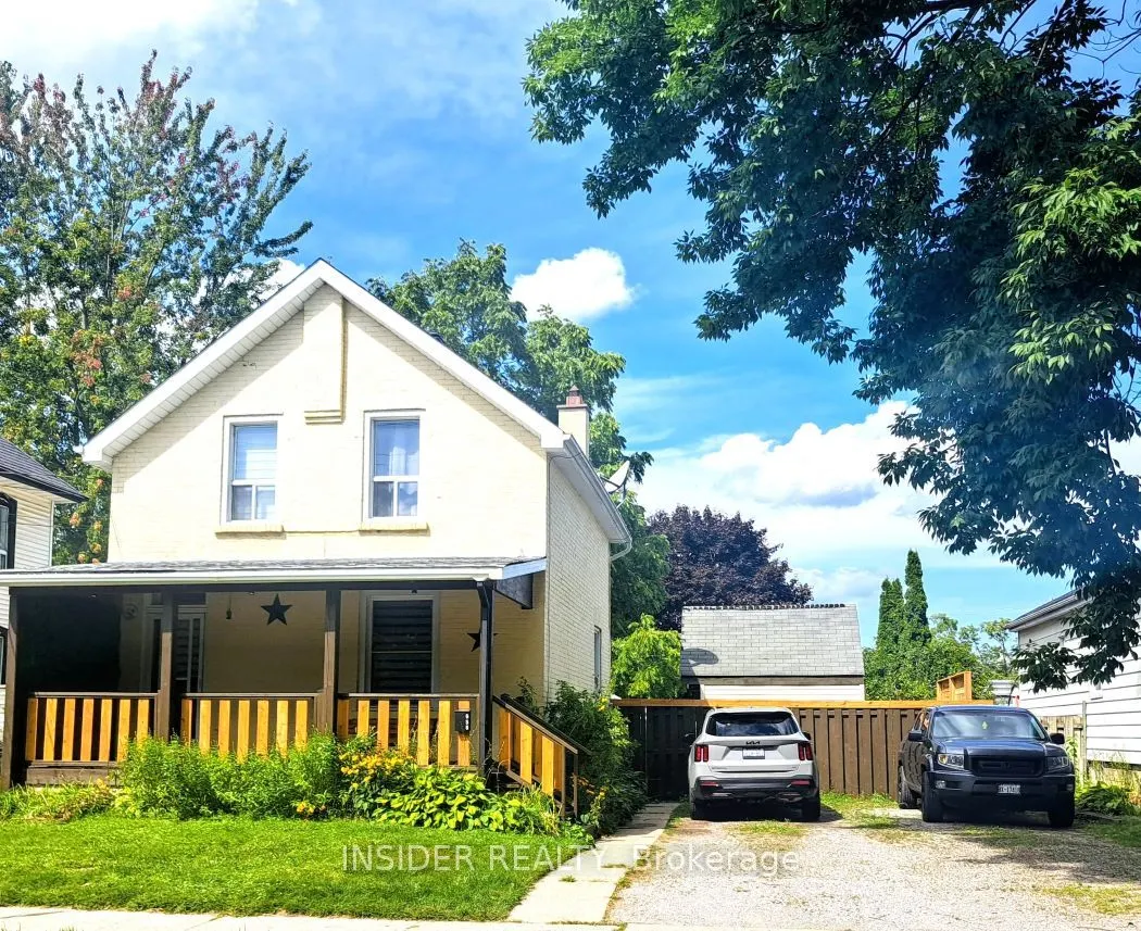 658 Brown Street