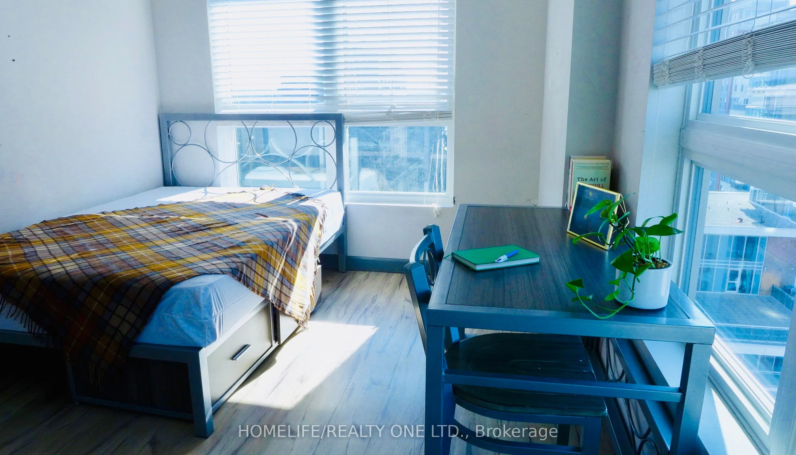258A Sunview Street, #1153