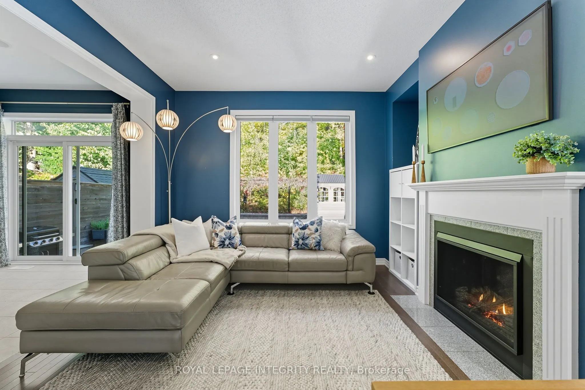 463 Meadowbreeze Drive