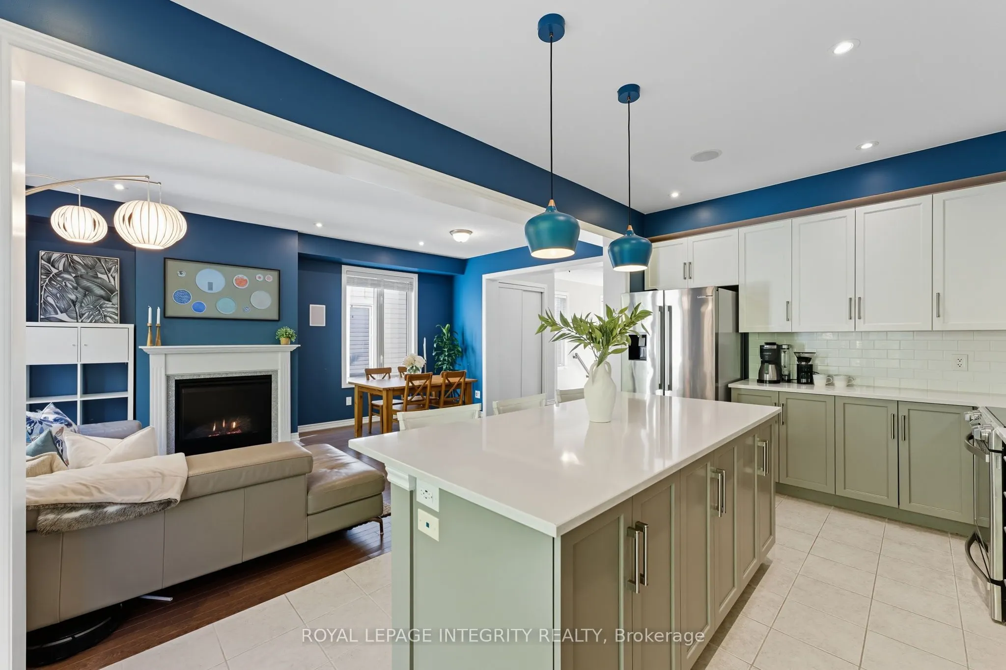 463 Meadowbreeze Drive