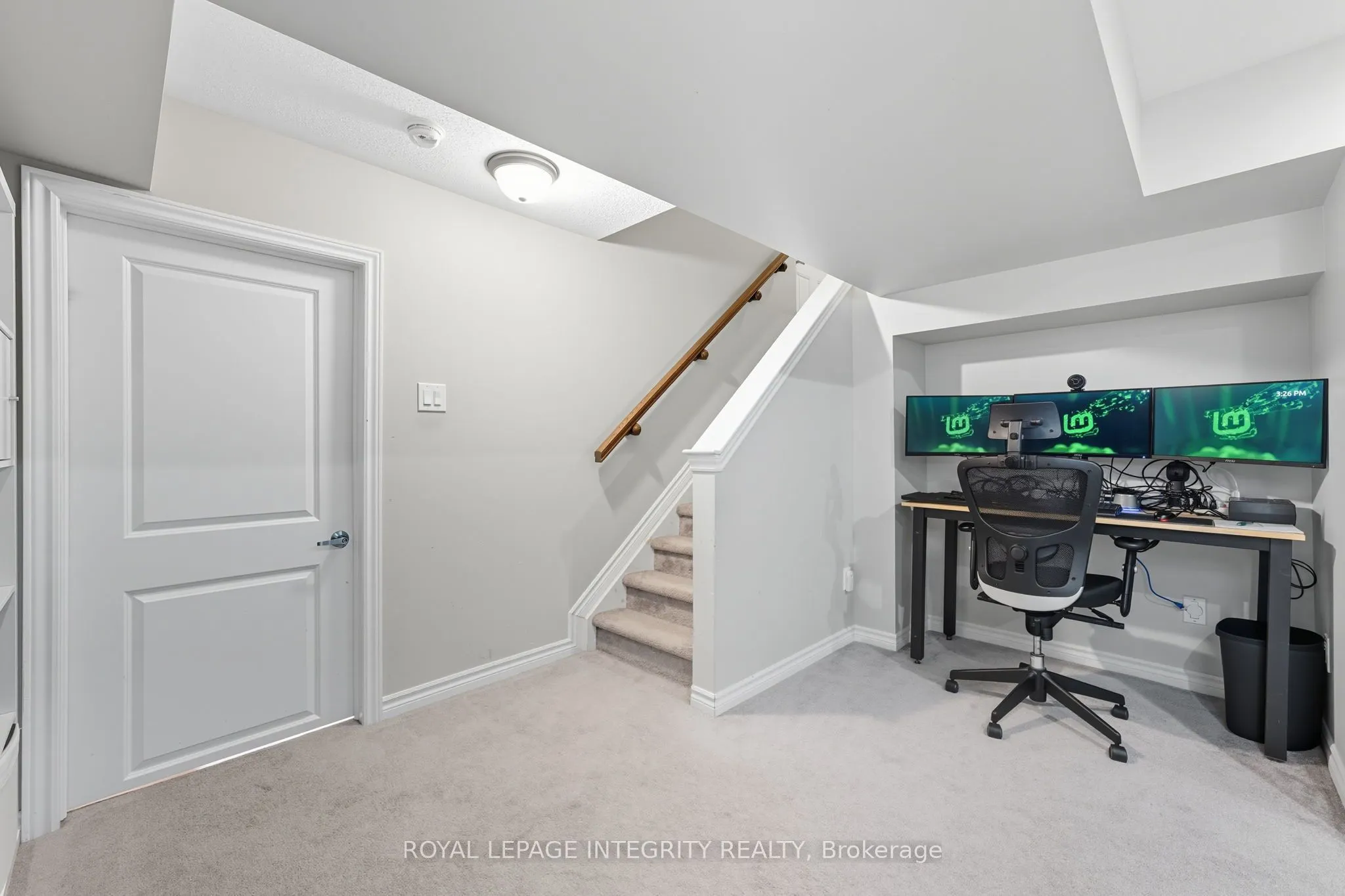 463 Meadowbreeze Drive