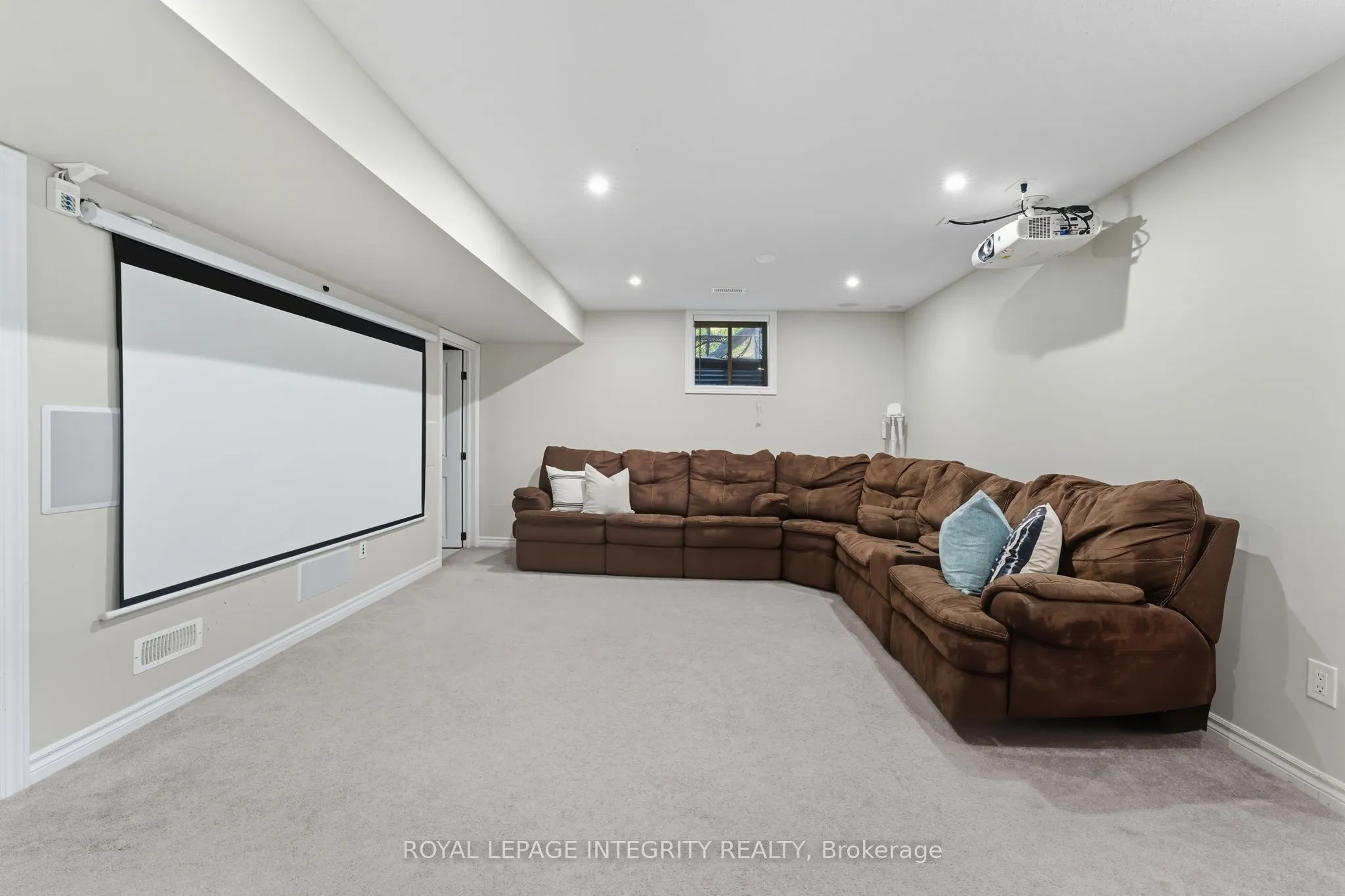 463 Meadowbreeze Drive