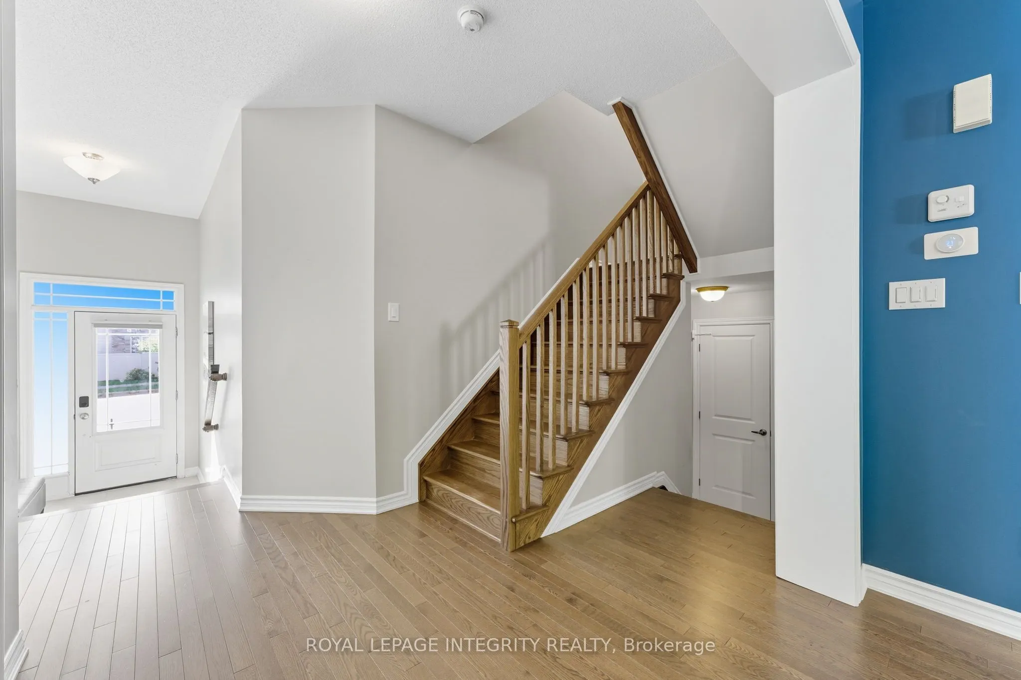 463 Meadowbreeze Drive